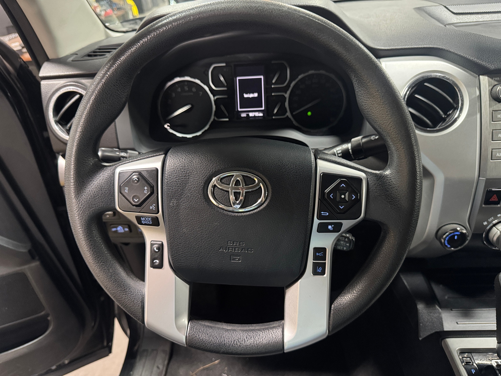 Thumbnail: 2019 Toyota Tundra - 5