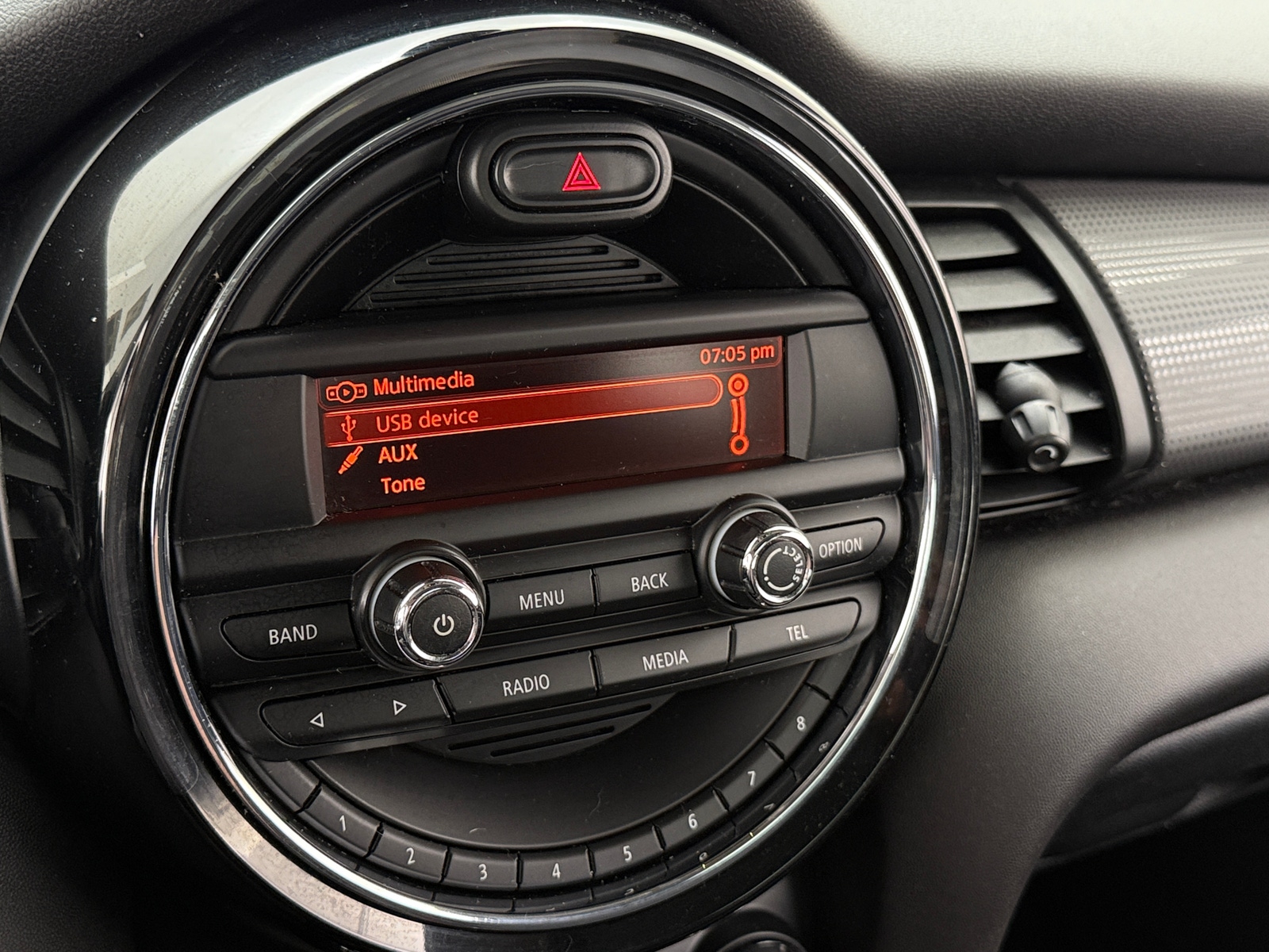 Thumbnail: 2016 MINI Cooper Hardtop - 2