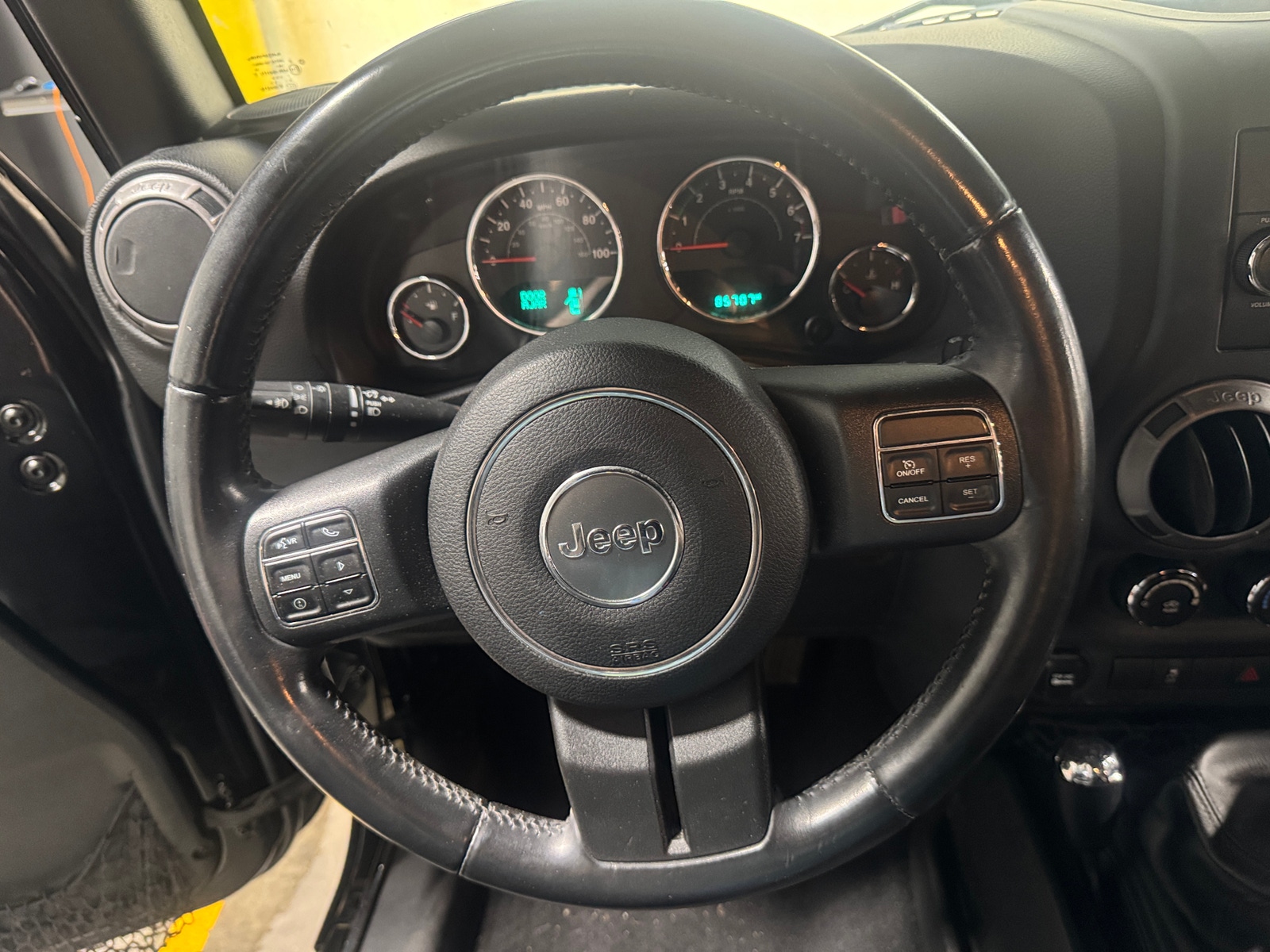 Thumbnail: 2015 Jeep Wrangler - 5