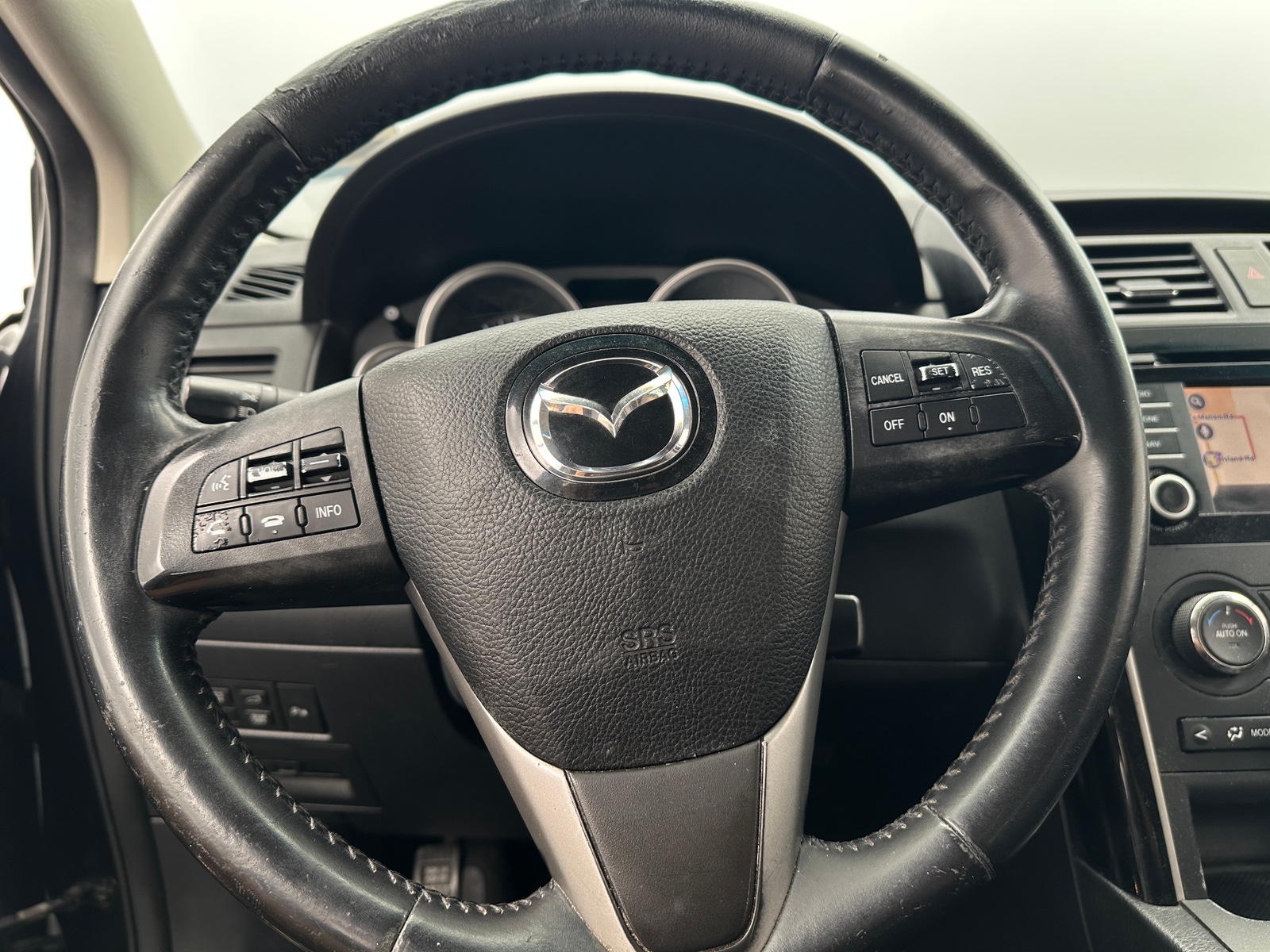 Thumbnail: 2015 Mazda CX-9 - 4