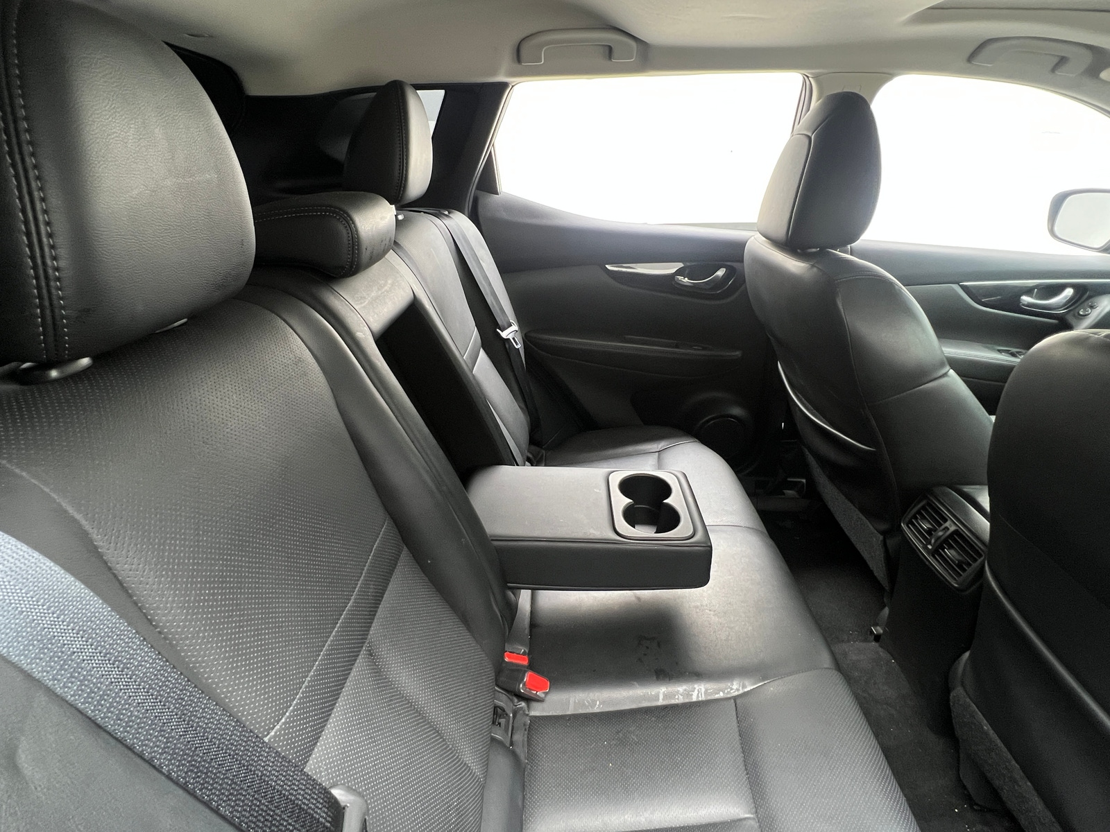 Thumbnail: 2018 Nissan Rogue Sport - 5