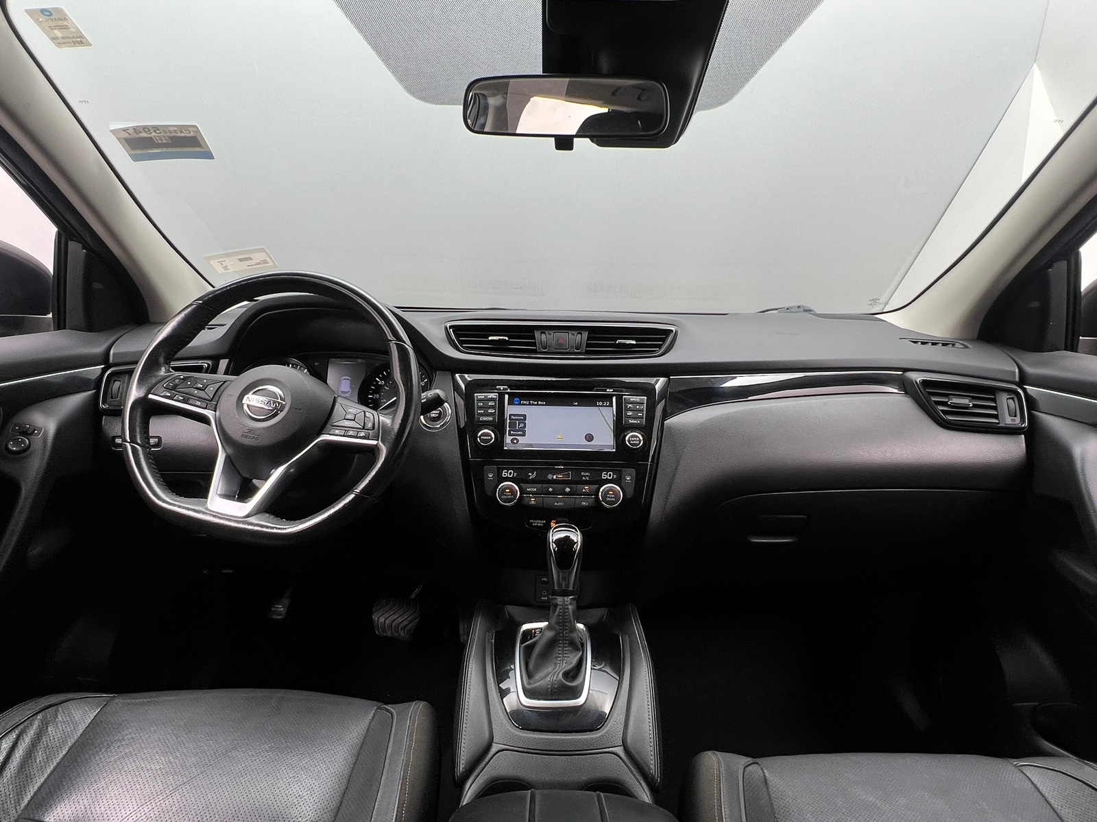 Thumbnail: 2018 Nissan Rogue Sport - 2