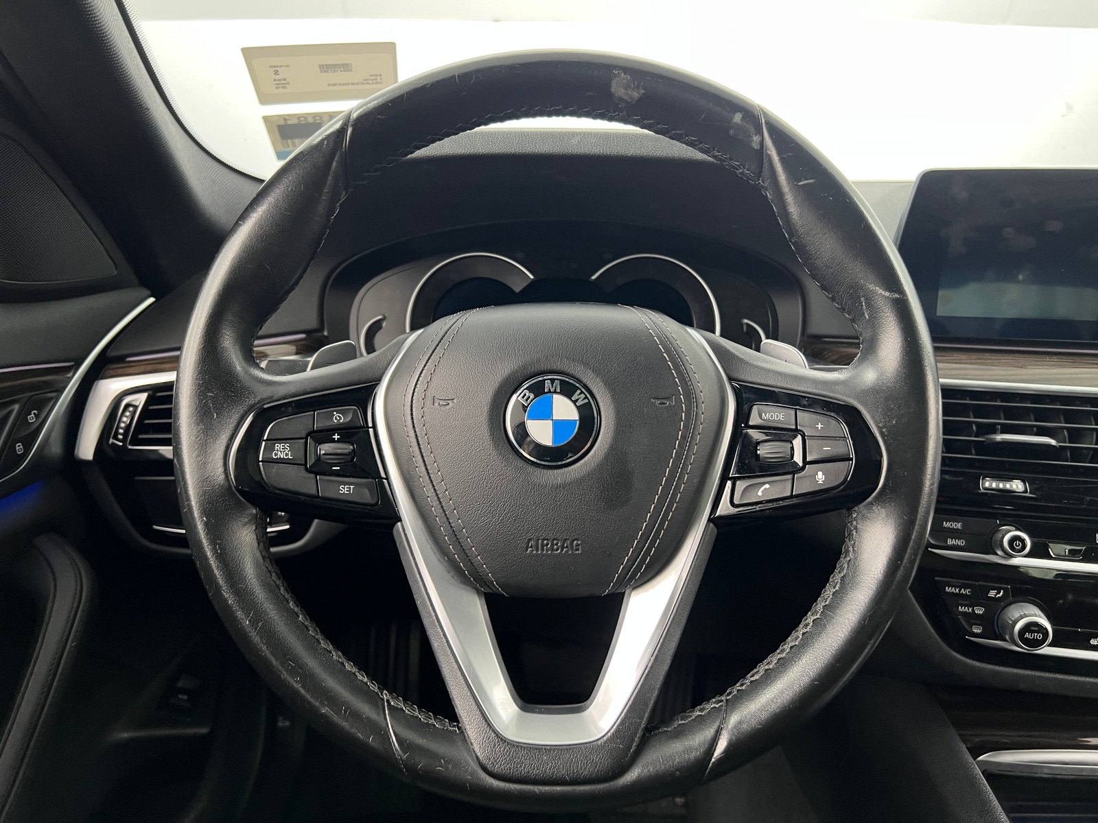 Thumbnail: 2019 BMW 5 Series - 4