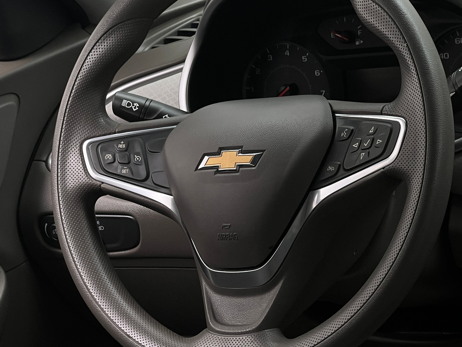 Thumbnail: 2022 Chevrolet Malibu - 5