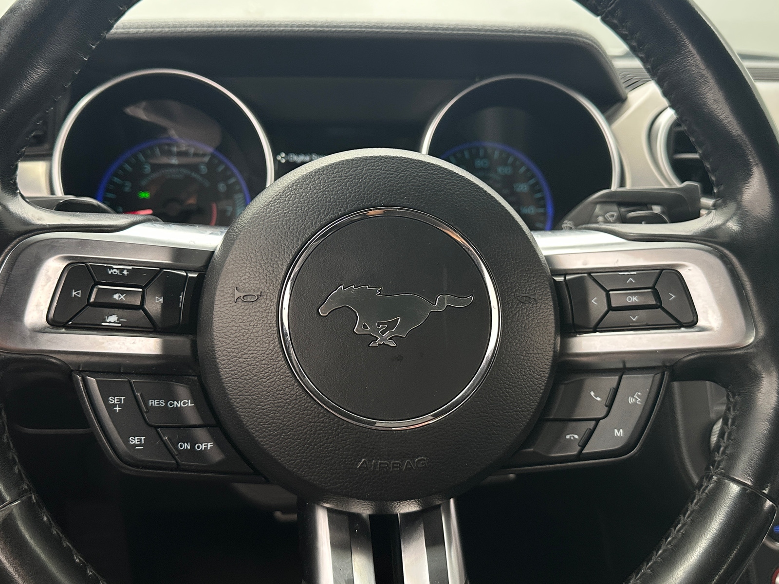 Thumbnail: 2020 Ford Mustang - 4