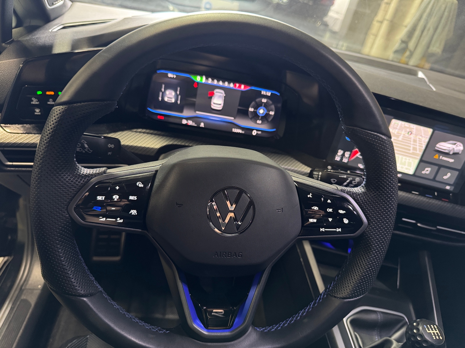 Thumbnail: 2024 Volkswagen Golf - 4