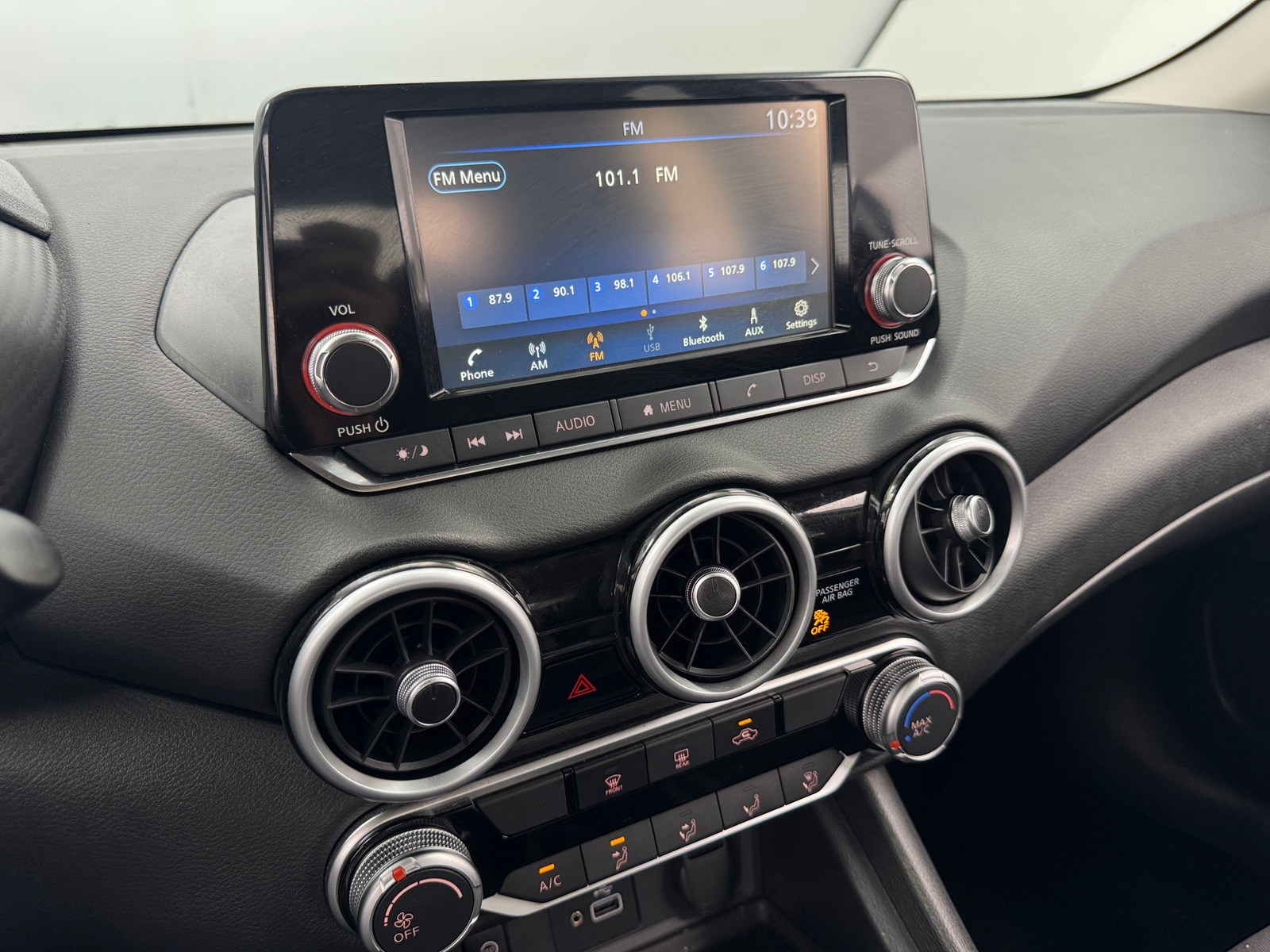 Thumbnail: 2025 Nissan Sentra - 4