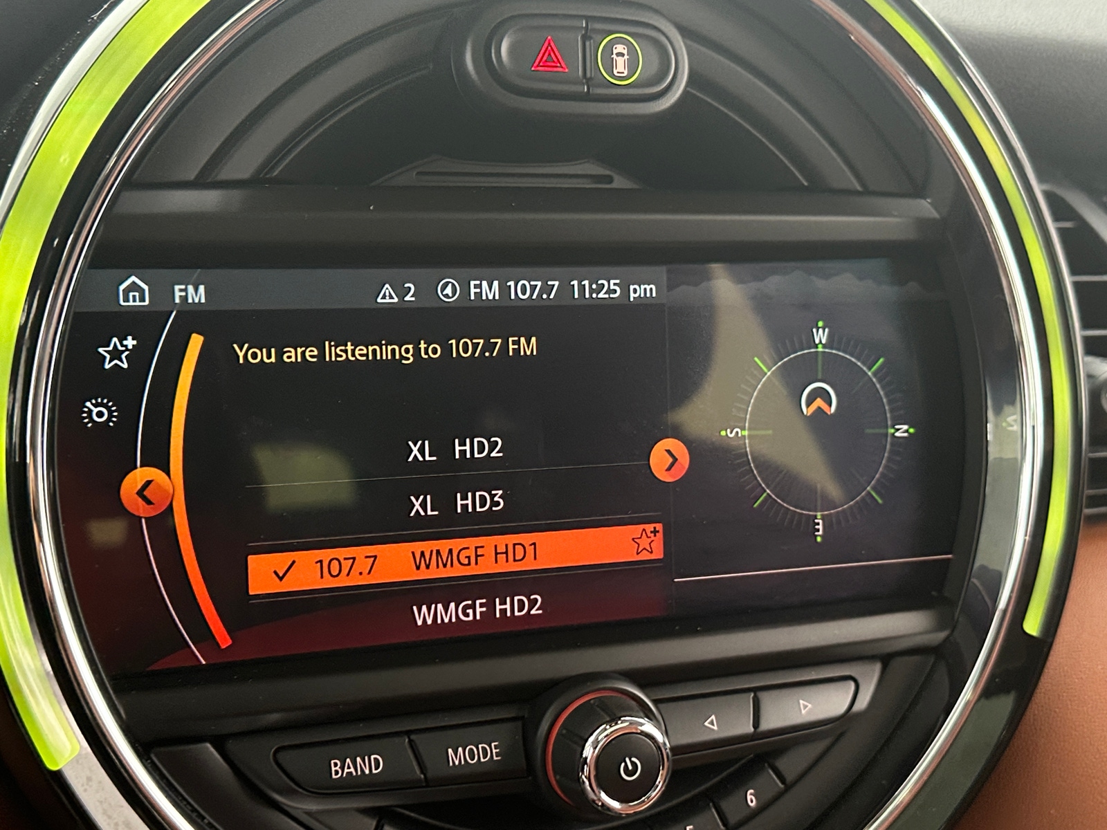 Thumbnail: 2021 MINI Cooper Hardtop - 3