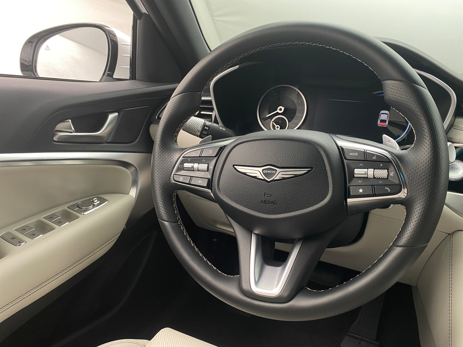 Thumbnail: 2025 Genesis G70 - 4