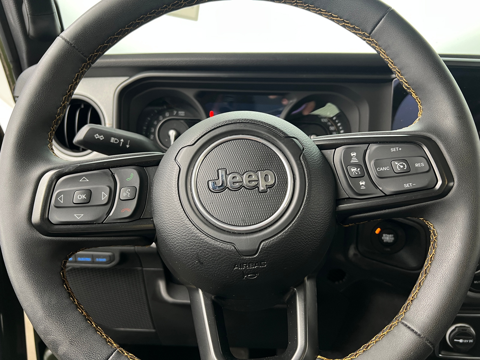 Thumbnail: 2024 Jeep Wrangler - 5