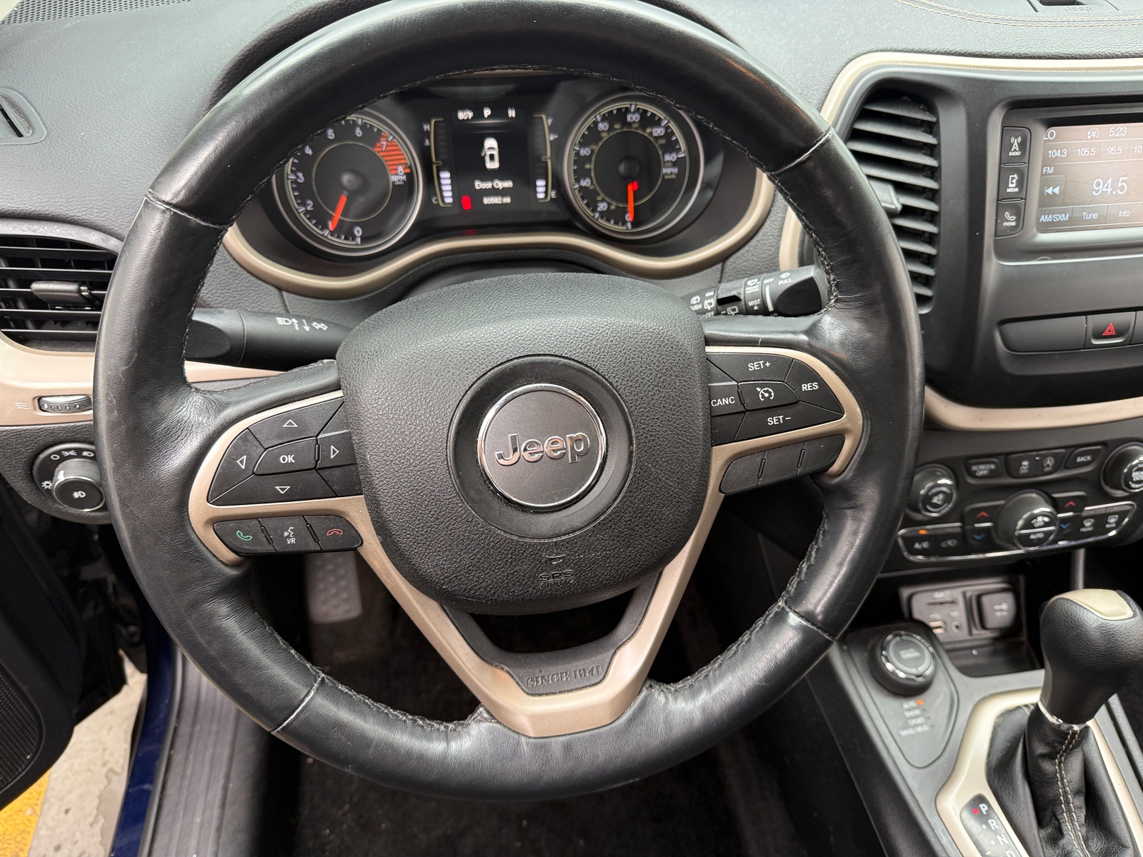 Thumbnail: 2016 Jeep Cherokee - 5