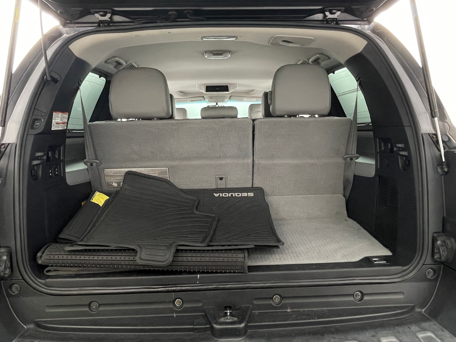 Thumbnail: 2016 Toyota Sequoia - 6