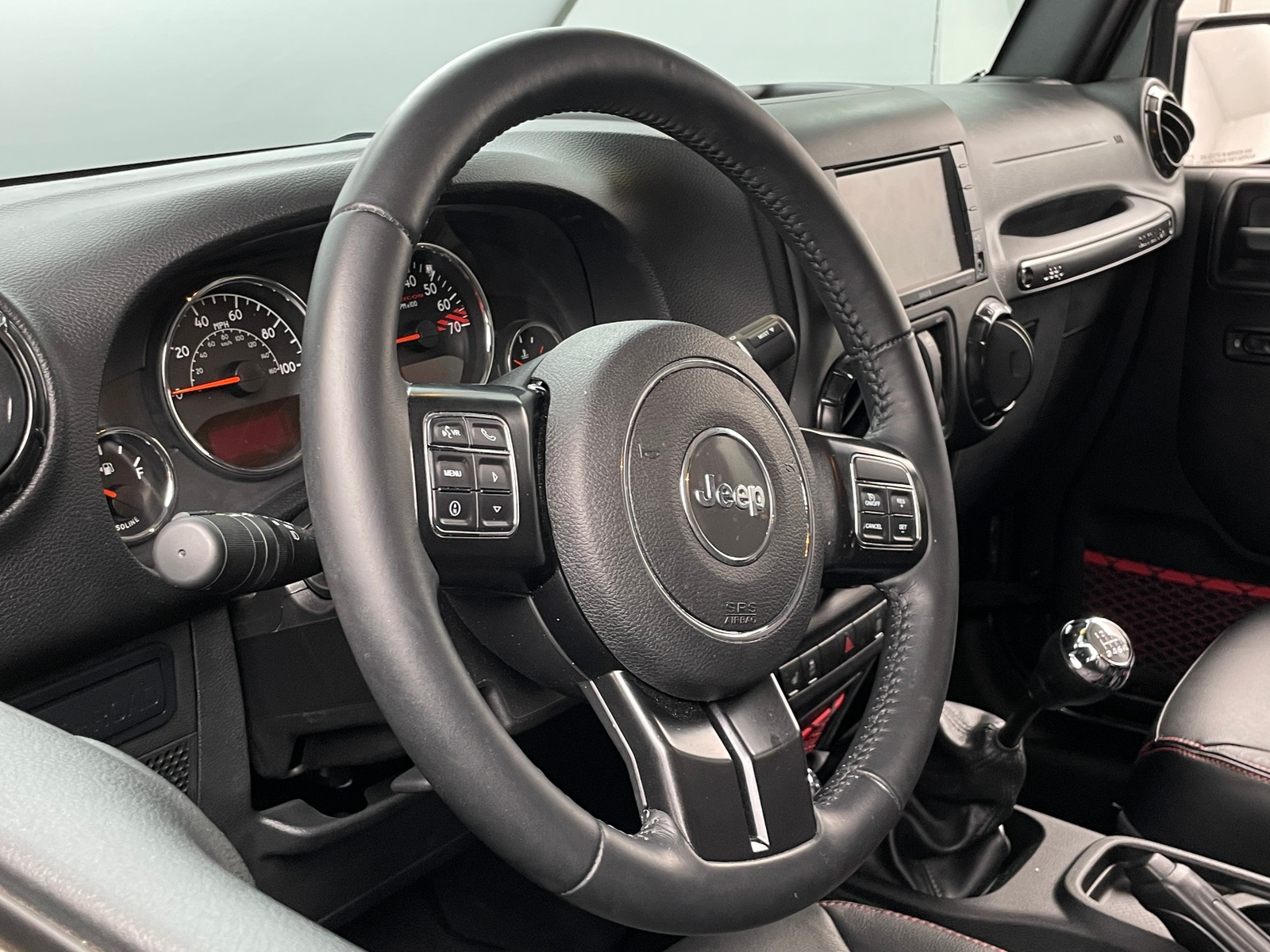 Thumbnail: 2017 Jeep Wrangler - 4