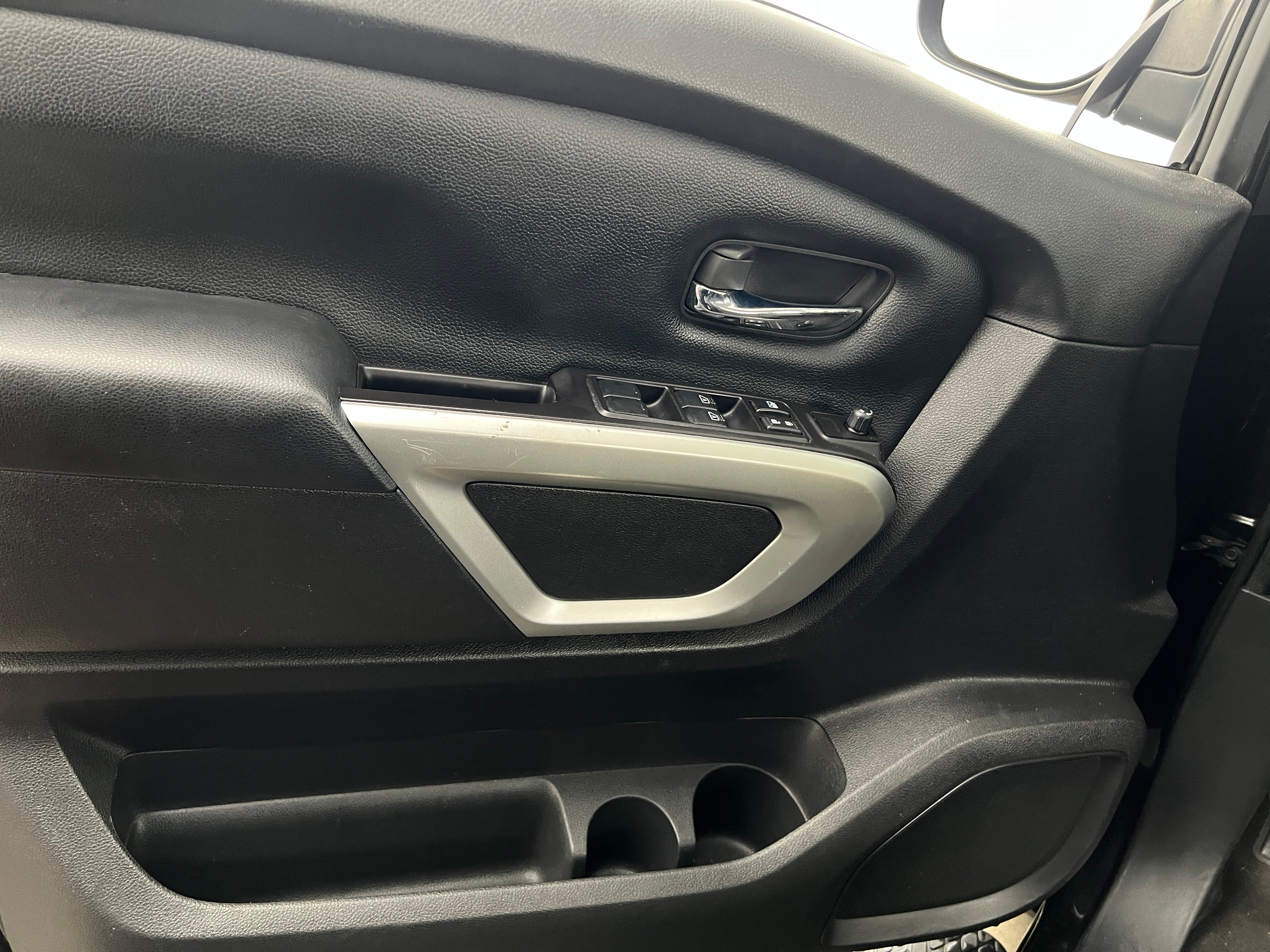 2019 Nissan Titan