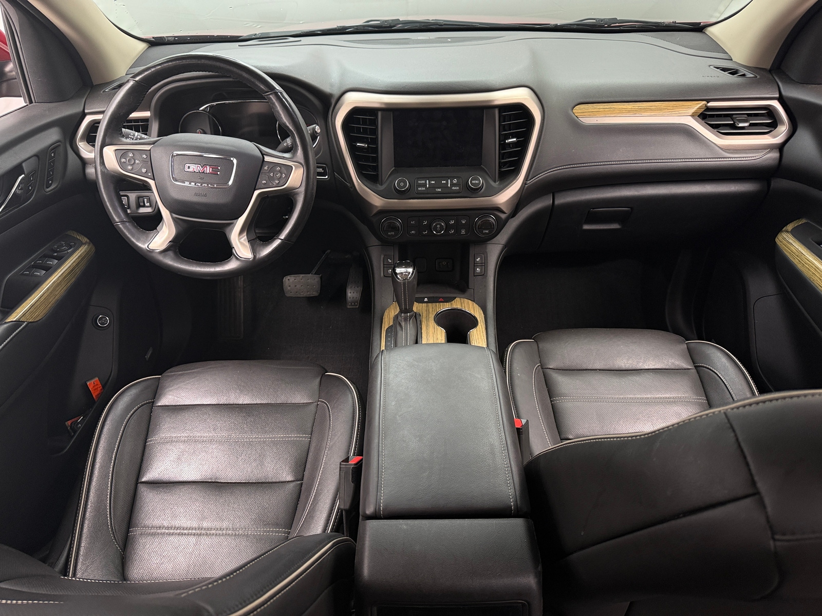 Thumbnail: 2019 GMC Acadia - 2