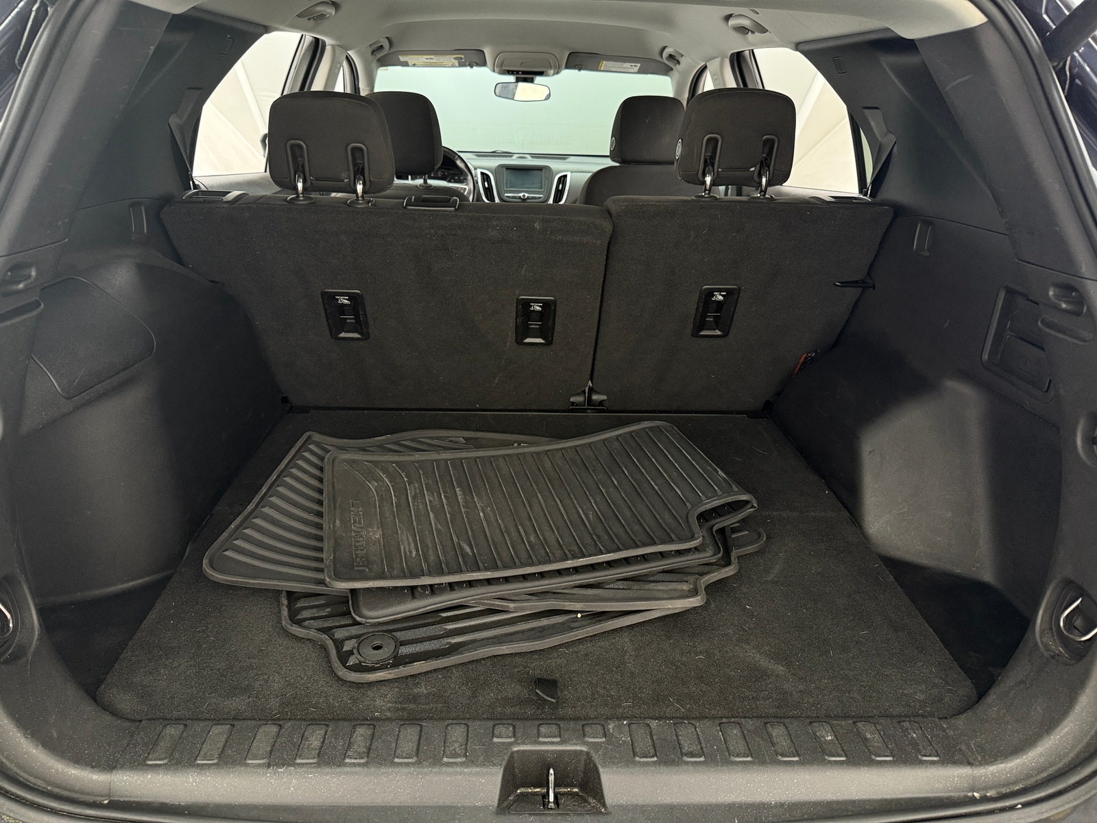Thumbnail: 2018 Chevrolet Equinox - 7