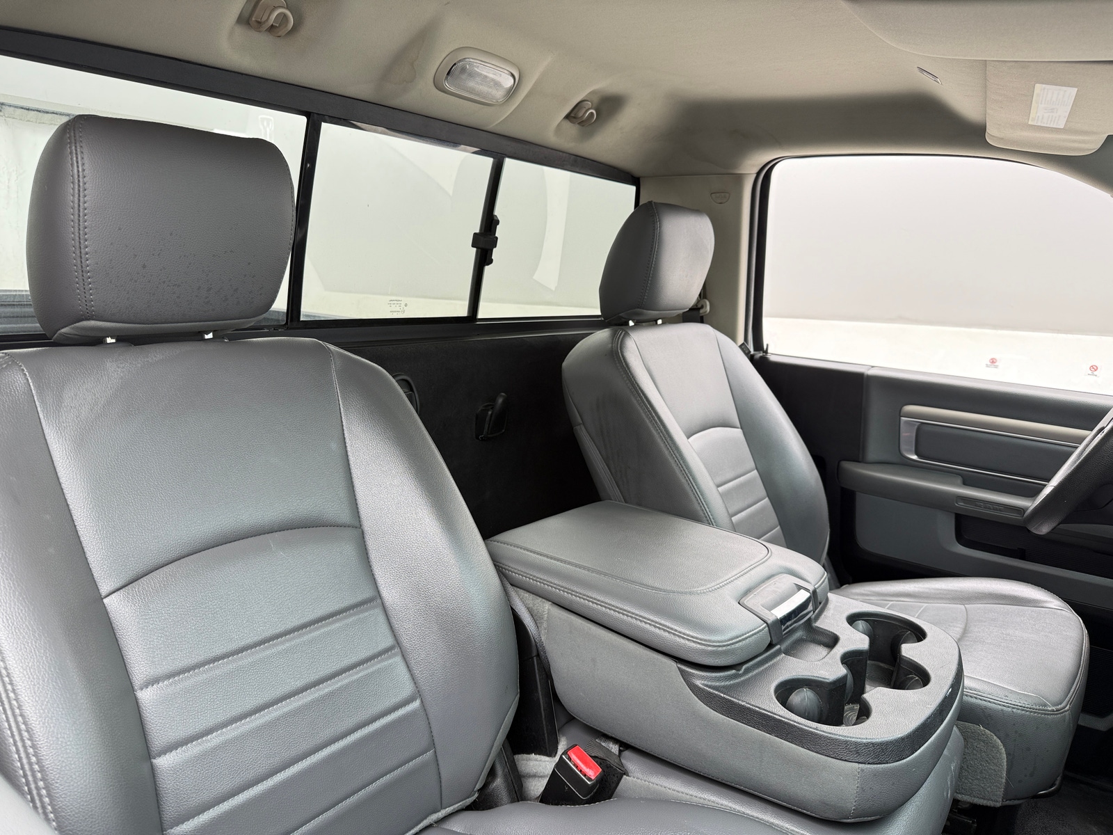 Thumbnail: 2019 RAM 1500 Classic - 2