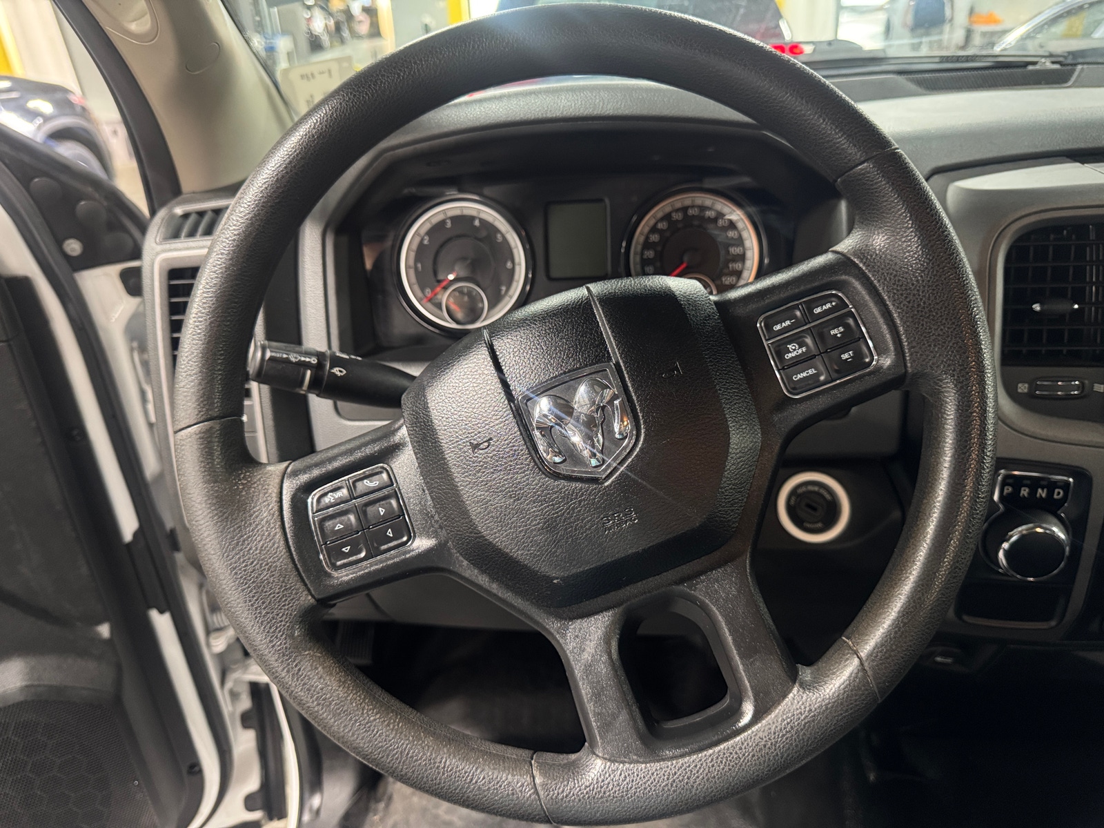 Thumbnail: 2019 RAM 1500 Classic - 5
