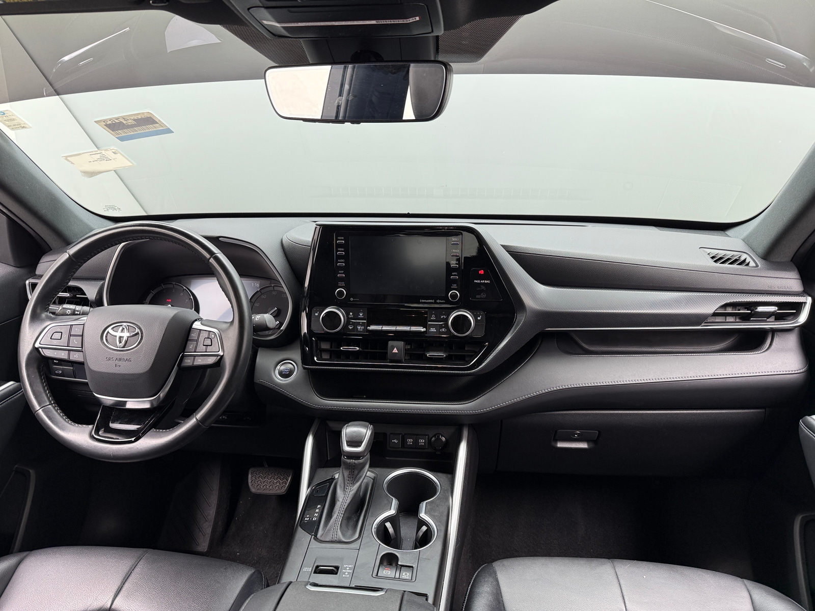 Thumbnail: 2021 Toyota Highlander - 2