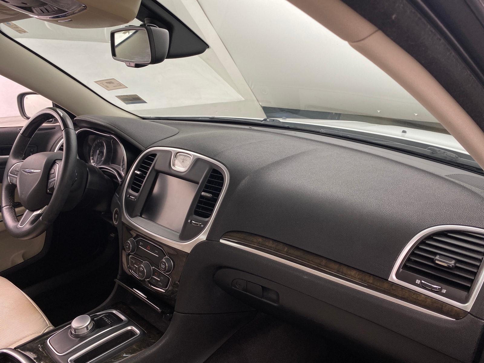 Thumbnail: 2016 Chrysler 300 - 2