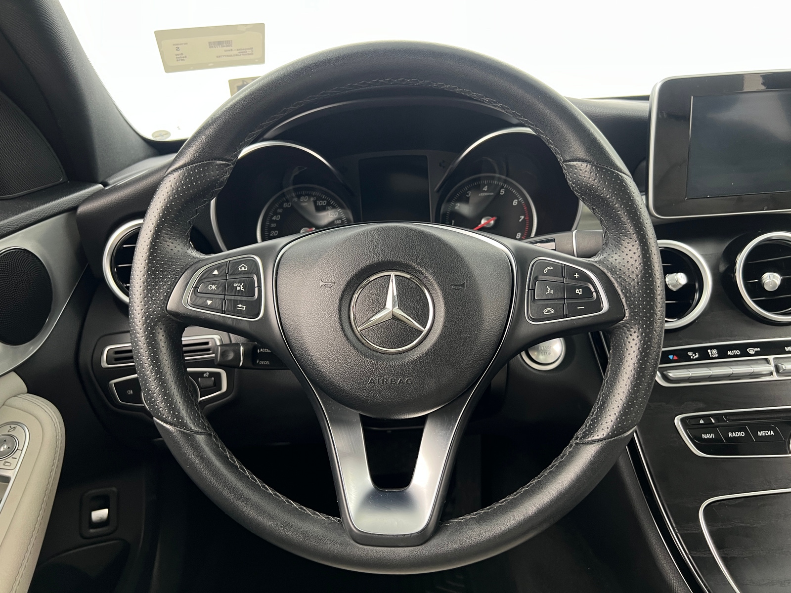 Thumbnail: 2018 Mercedes-Benz C-Class - 4