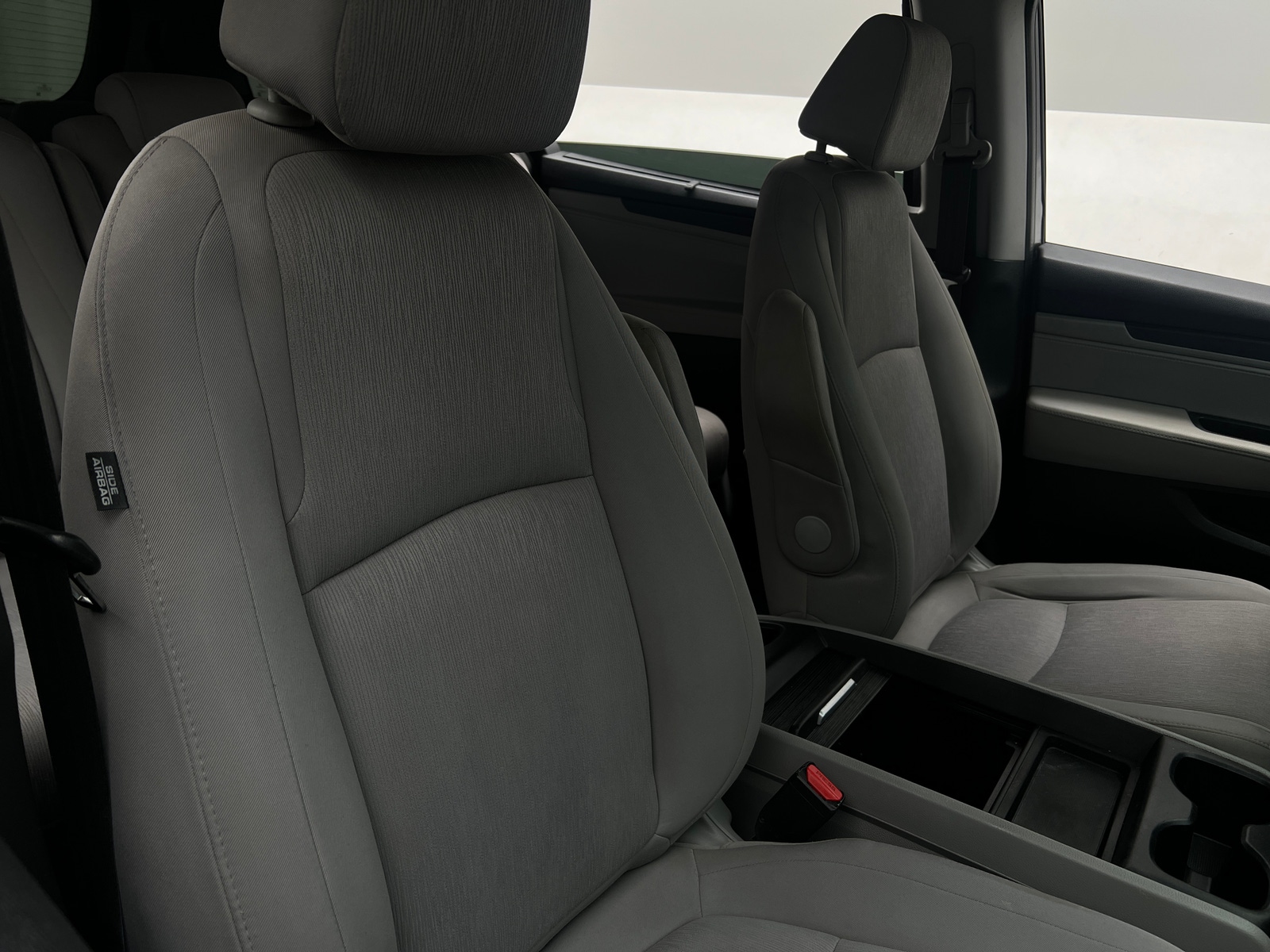 Thumbnail: 2019 Honda Odyssey - 2