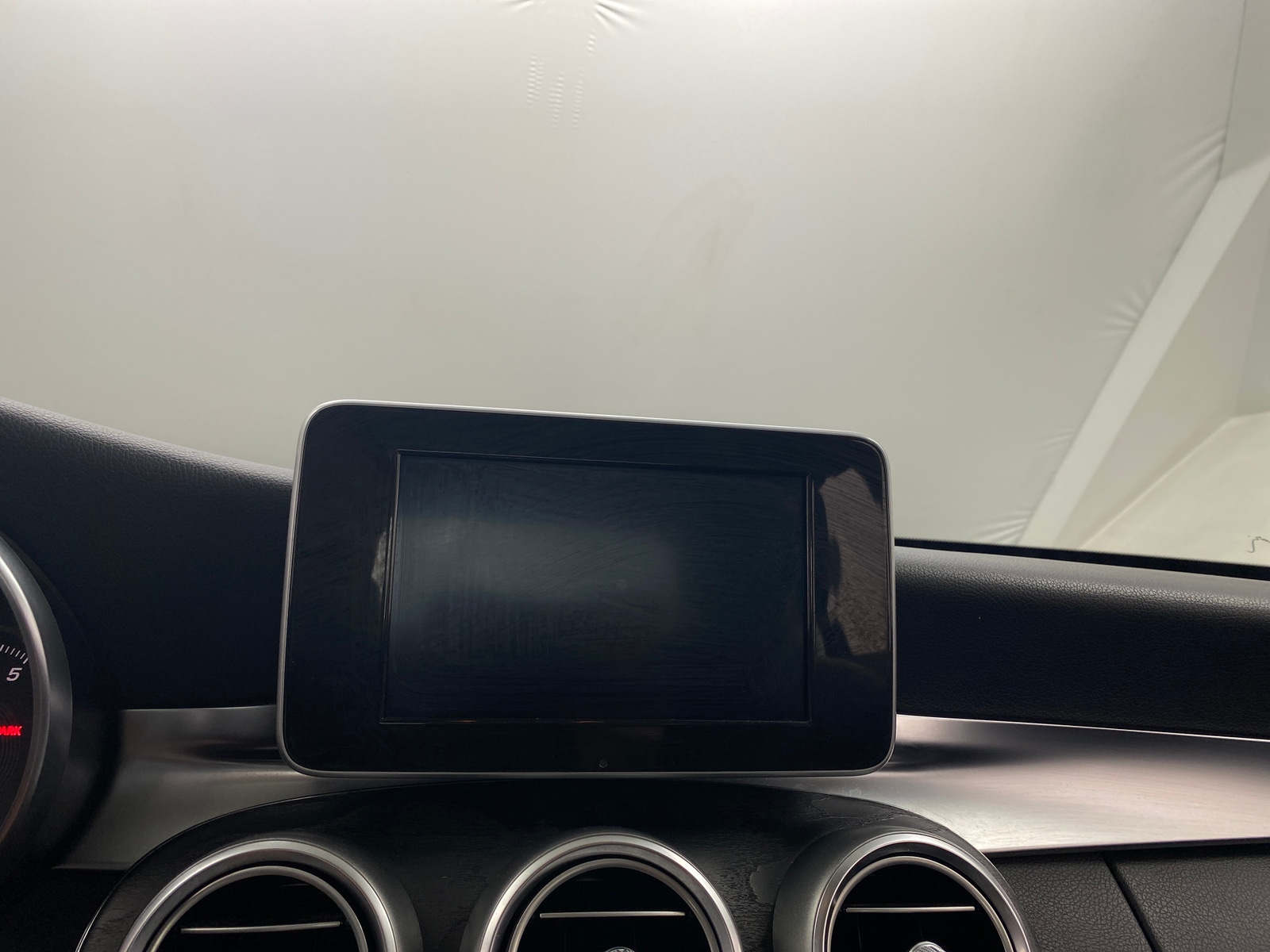 Thumbnail: 2017 Mercedes-Benz C-Class - 3