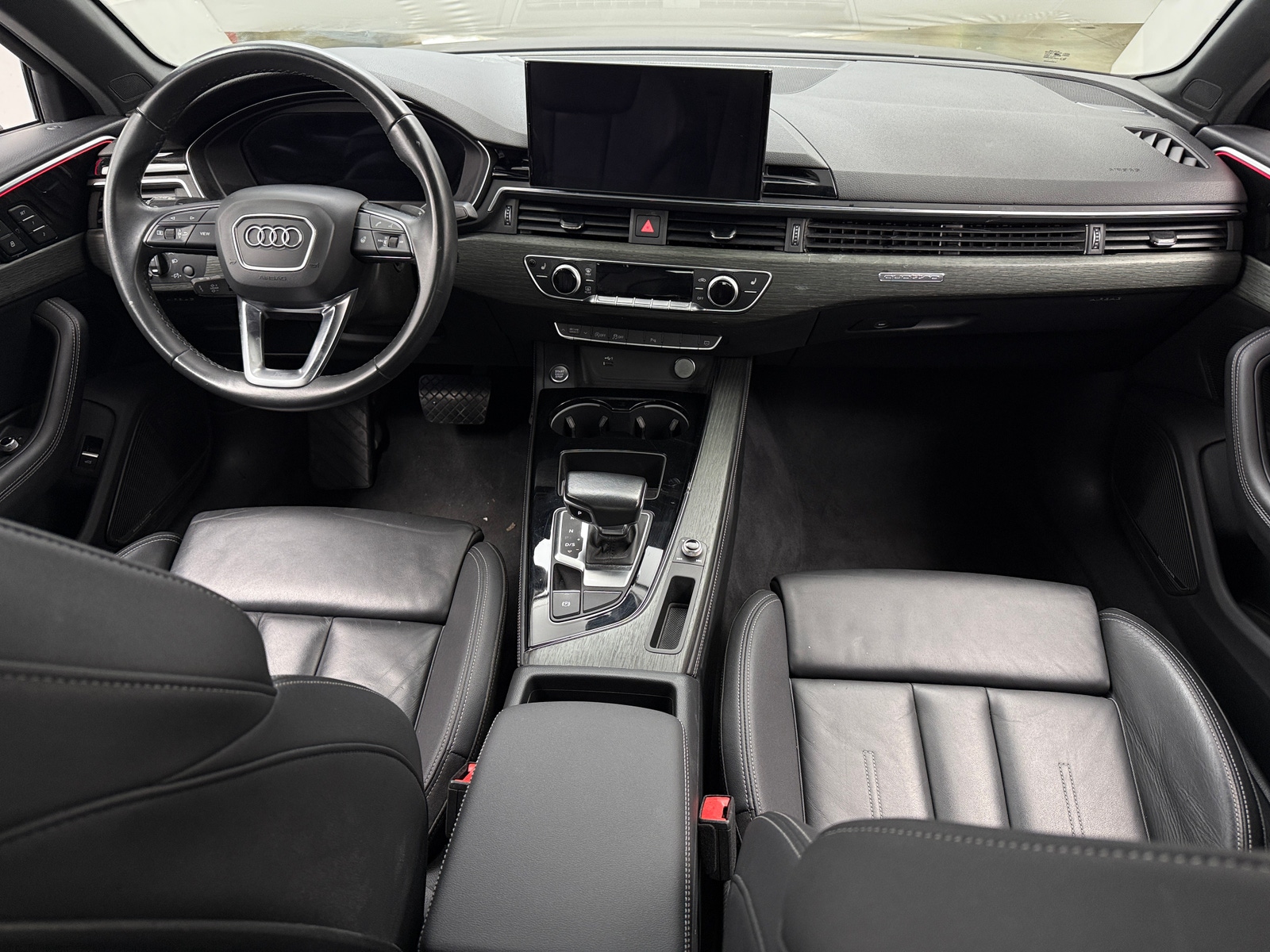 Thumbnail: 2023 Audi A4 - 2