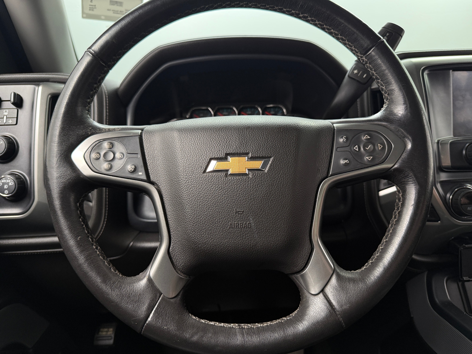 Thumbnail: 2018 Chevrolet Silverado 1500 - 4