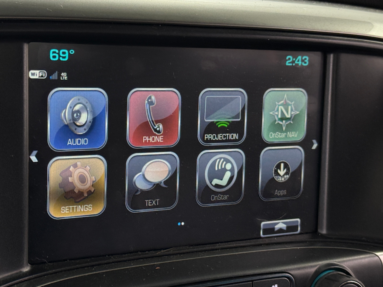 Thumbnail: 2018 Chevrolet Silverado 1500 - 3