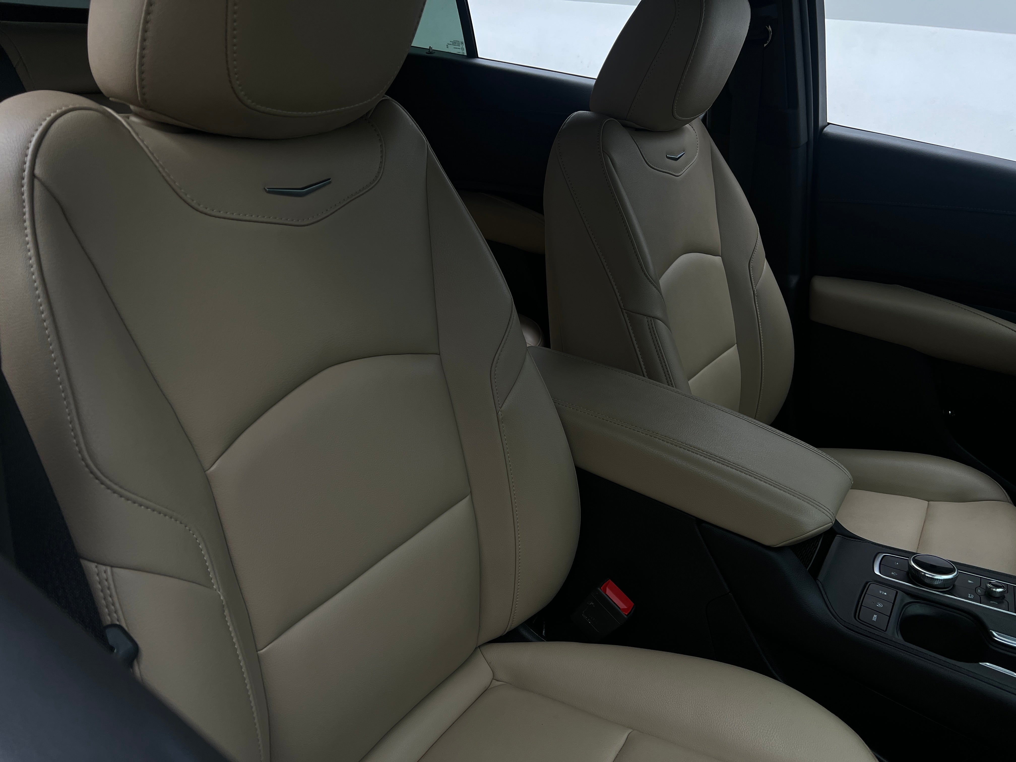 2024 Cadillac XT4