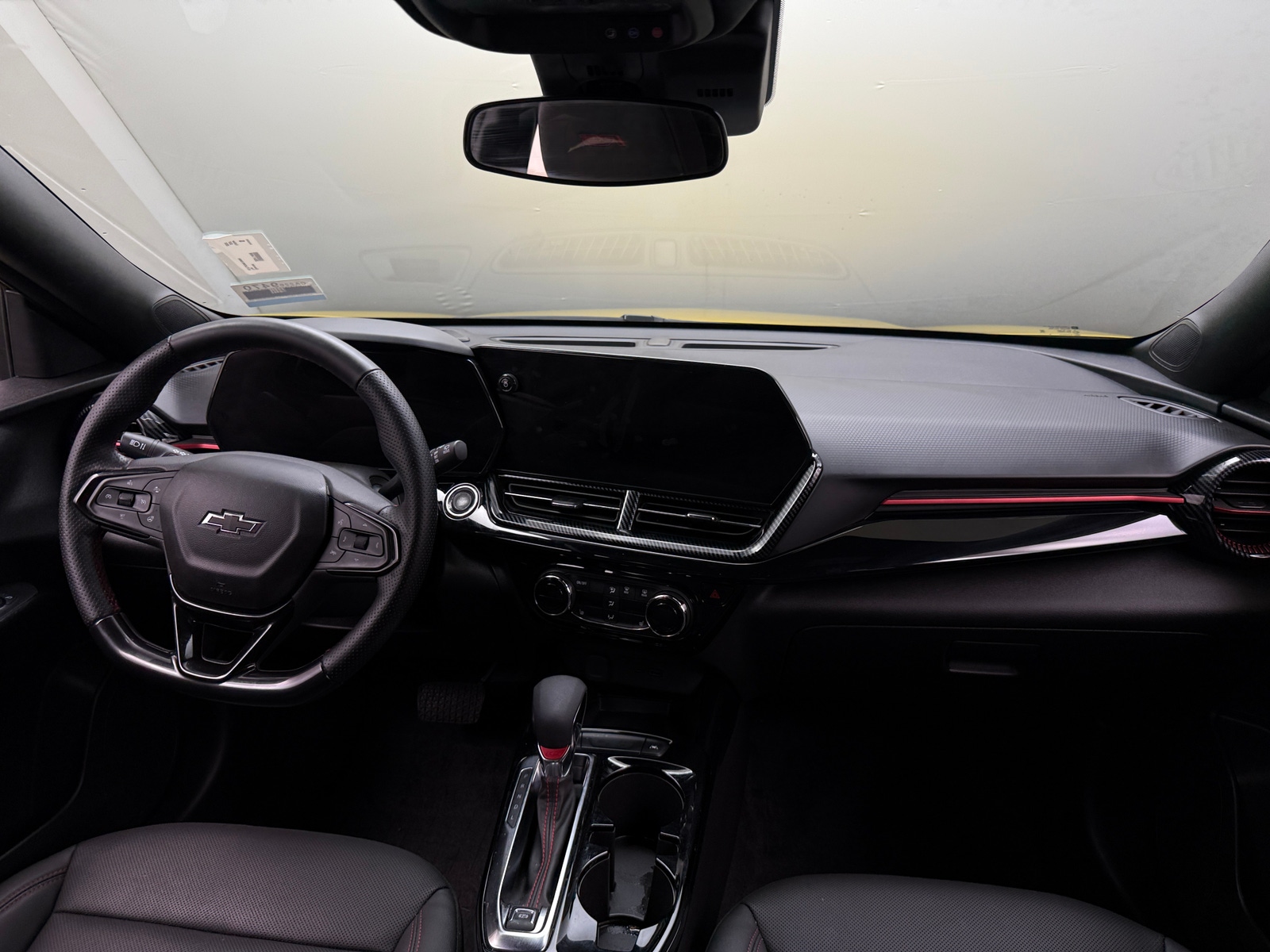 Thumbnail: 2024 Chevrolet Trax - 3