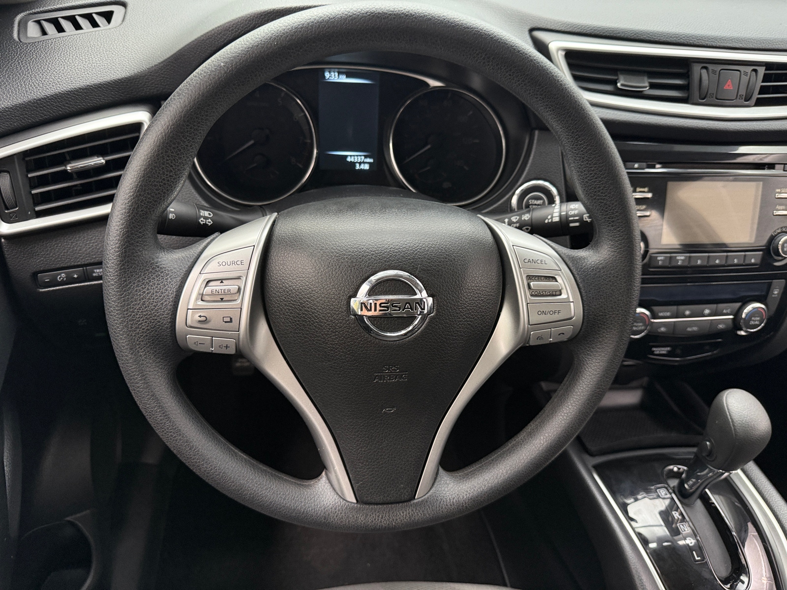 Thumbnail: 2016 Nissan Rogue - 5