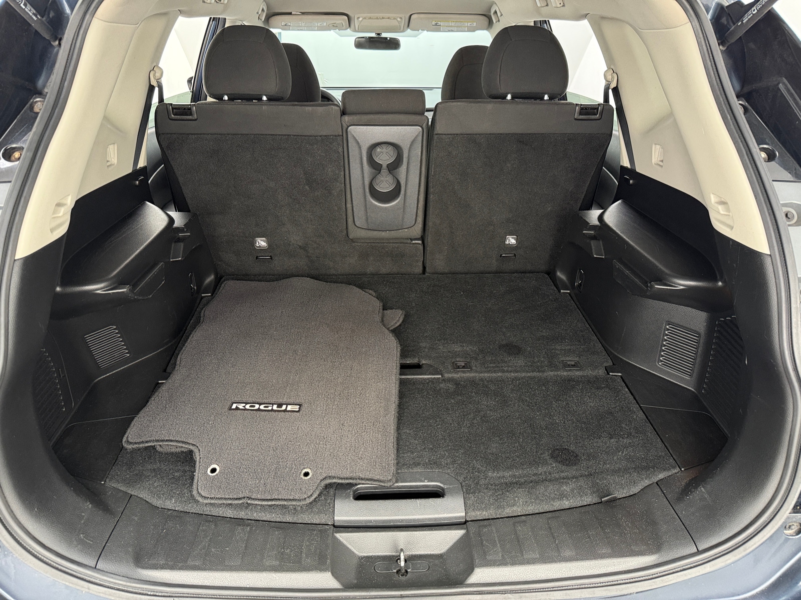 Thumbnail: 2016 Nissan Rogue - 7