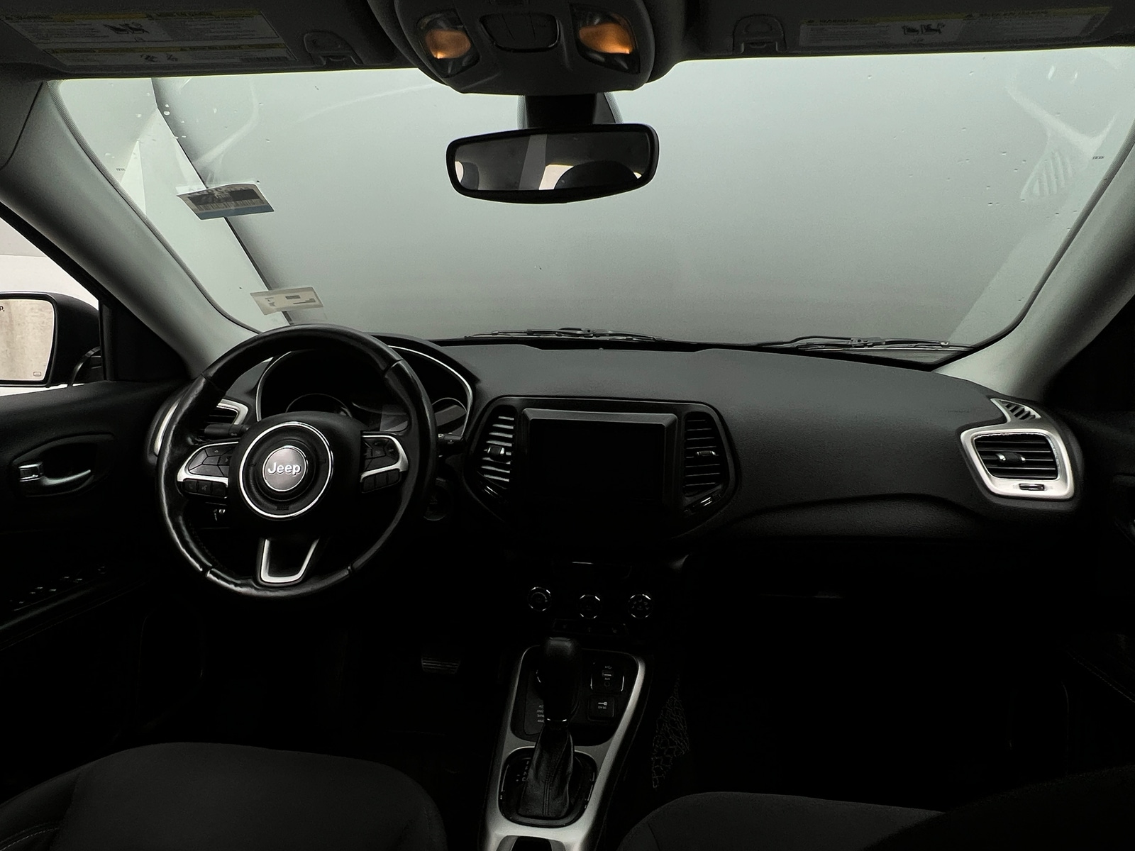 Thumbnail: 2017 Jeep Compass - 3