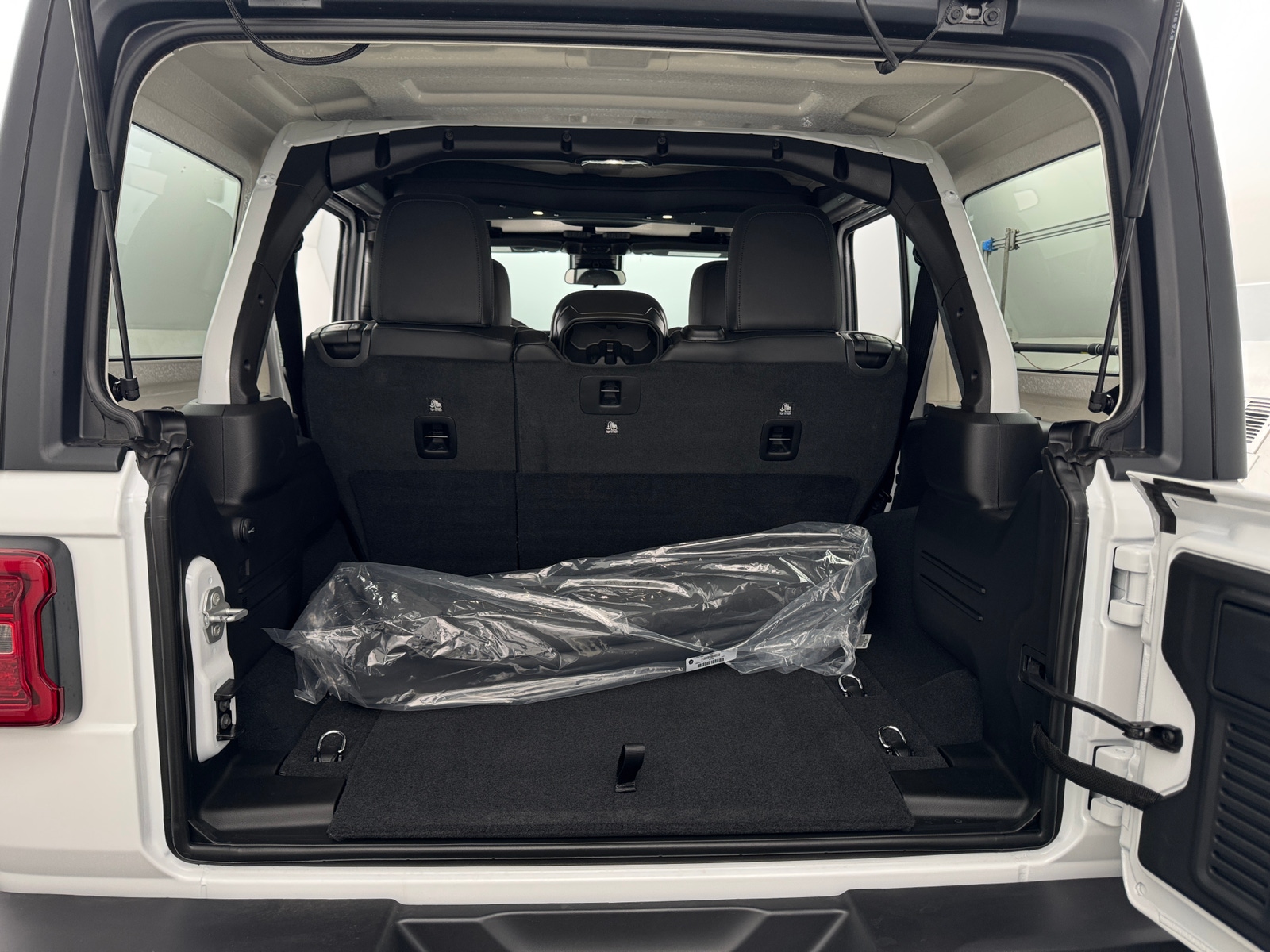 Thumbnail: 2025 Jeep Wrangler - 7