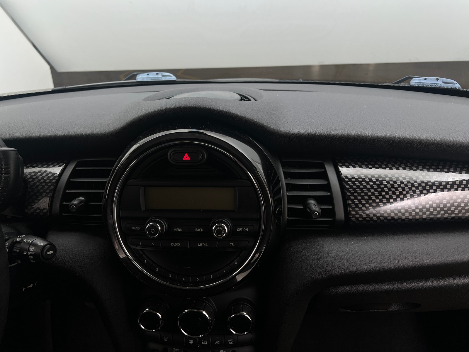 Thumbnail: 2015 MINI Cooper Hardtop - 2