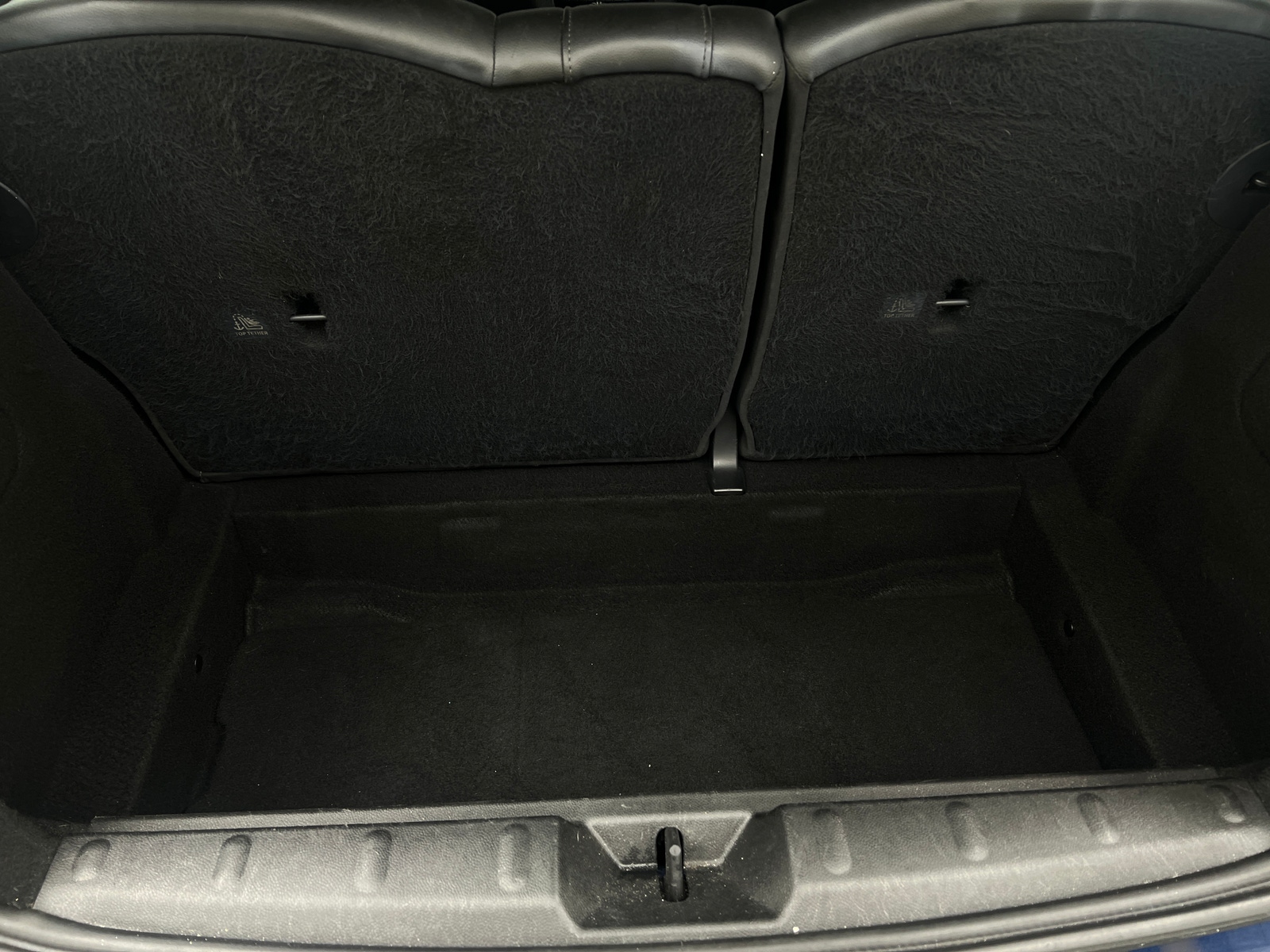 Thumbnail: 2015 MINI Cooper Hardtop - 6