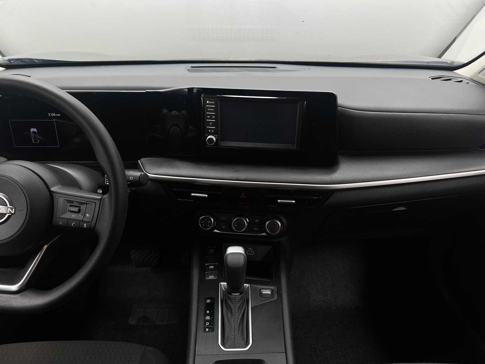 Thumbnail: 2025 Nissan Kicks - 3