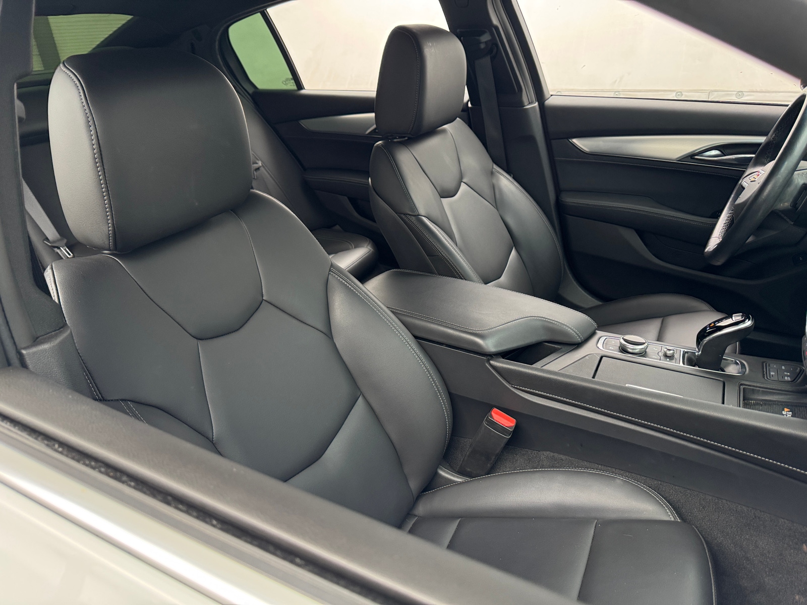 Thumbnail: 2022 Cadillac CT5 - 2