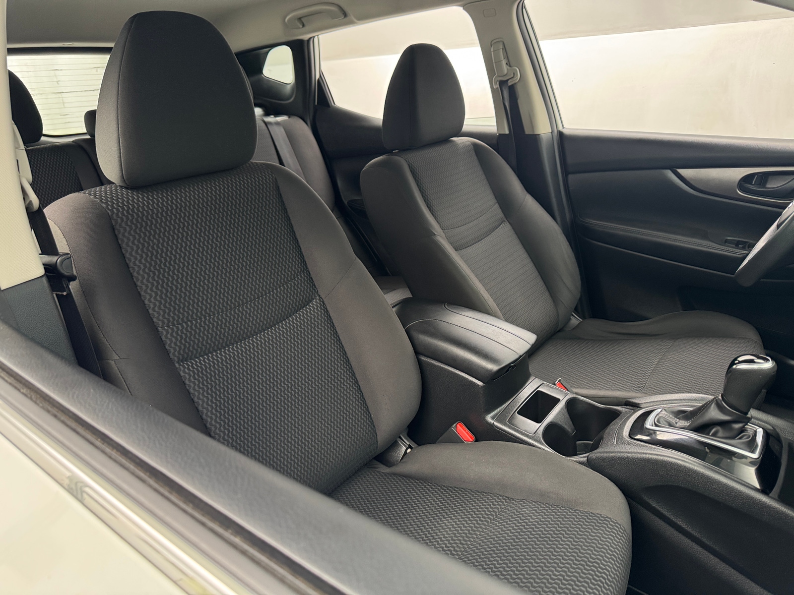 Thumbnail: 2018 Nissan Rogue Sport - 2
