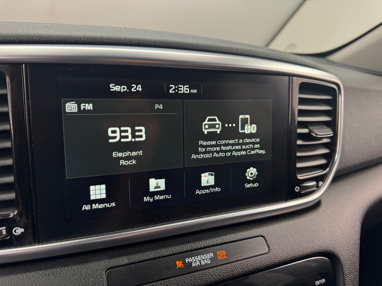 Thumbnail: 2021 Kia Sportage - 3