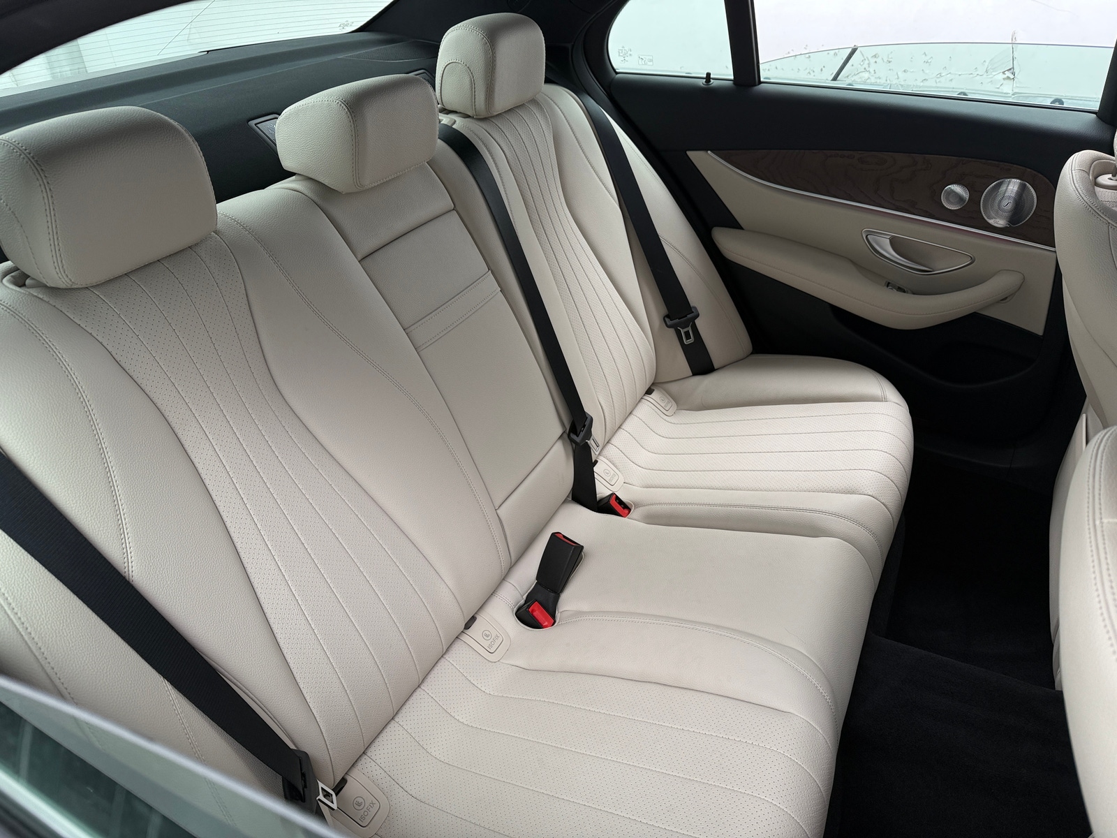Thumbnail: 2020 Mercedes-Benz E-Class - 5