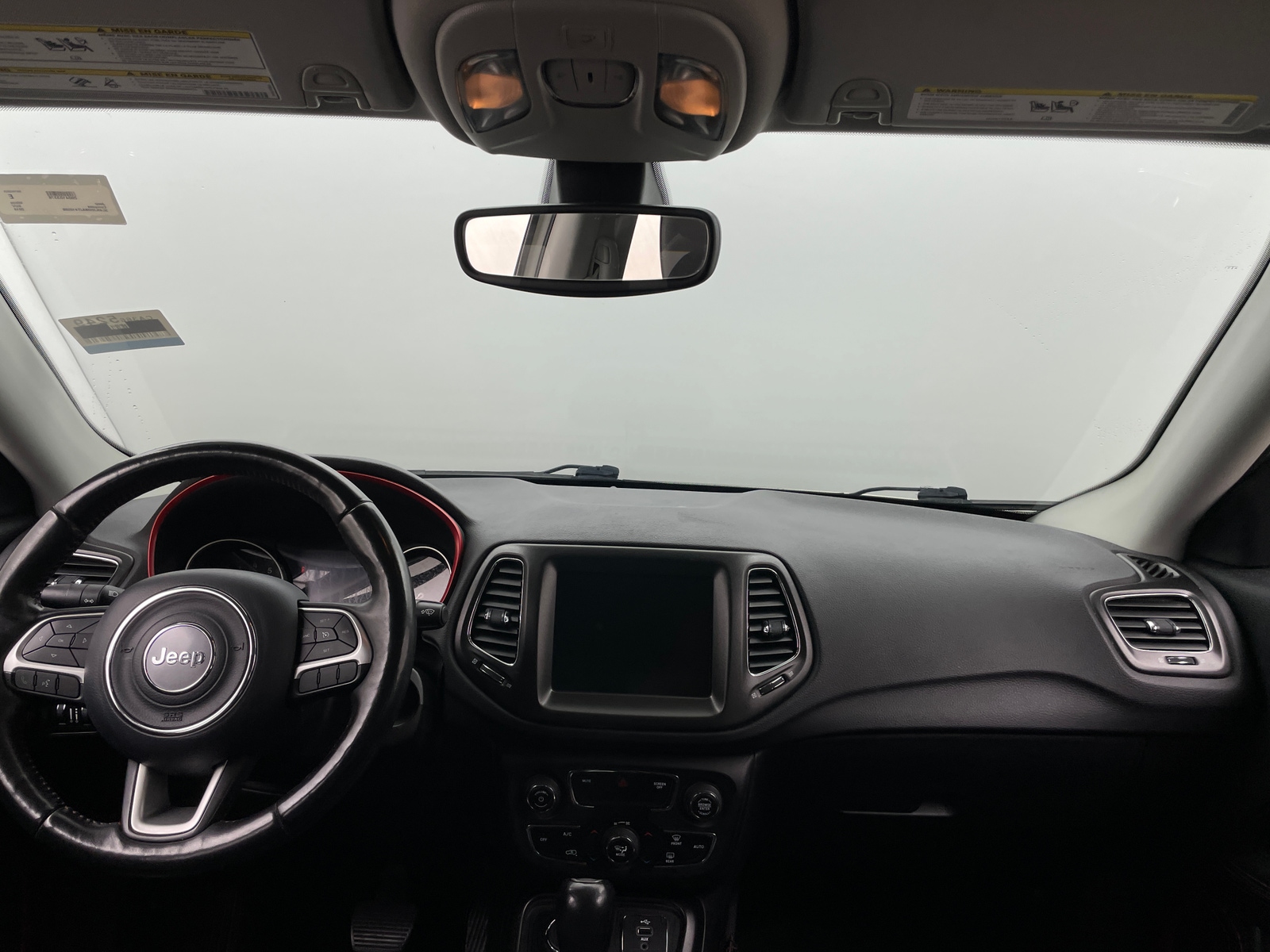 Thumbnail: 2018 Jeep Compass - 3