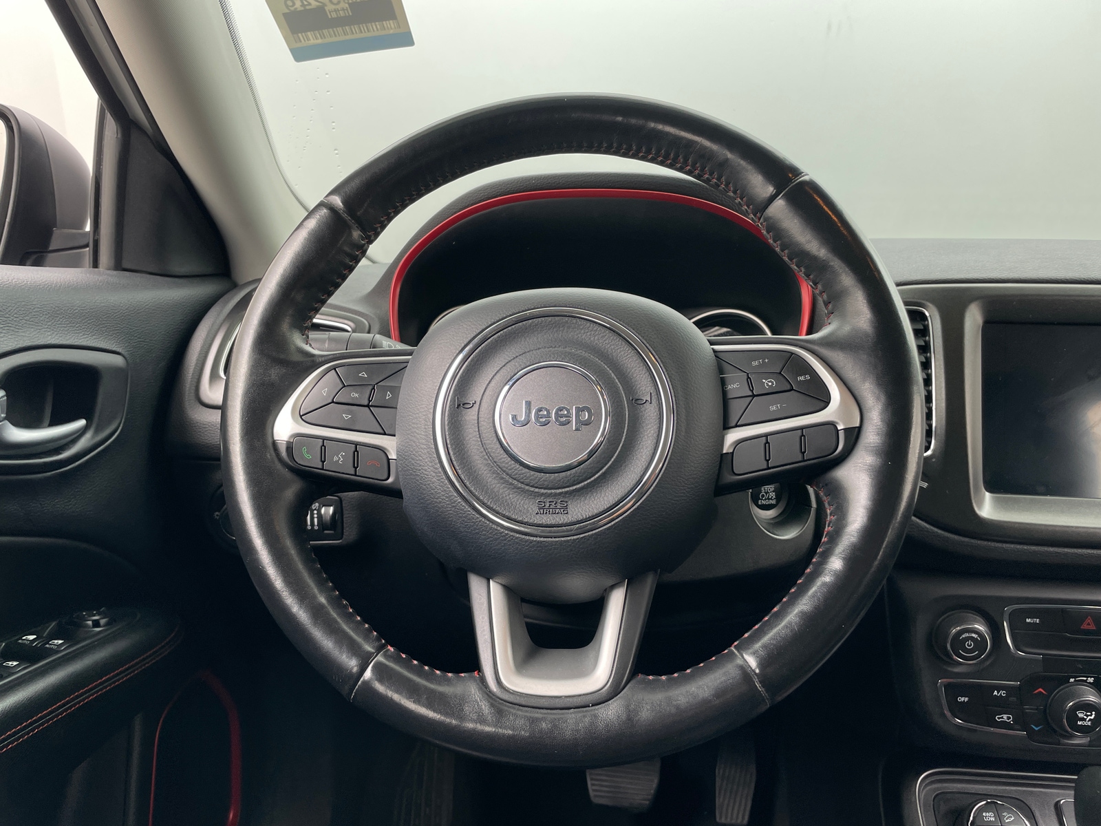 Thumbnail: 2018 Jeep Compass - 5