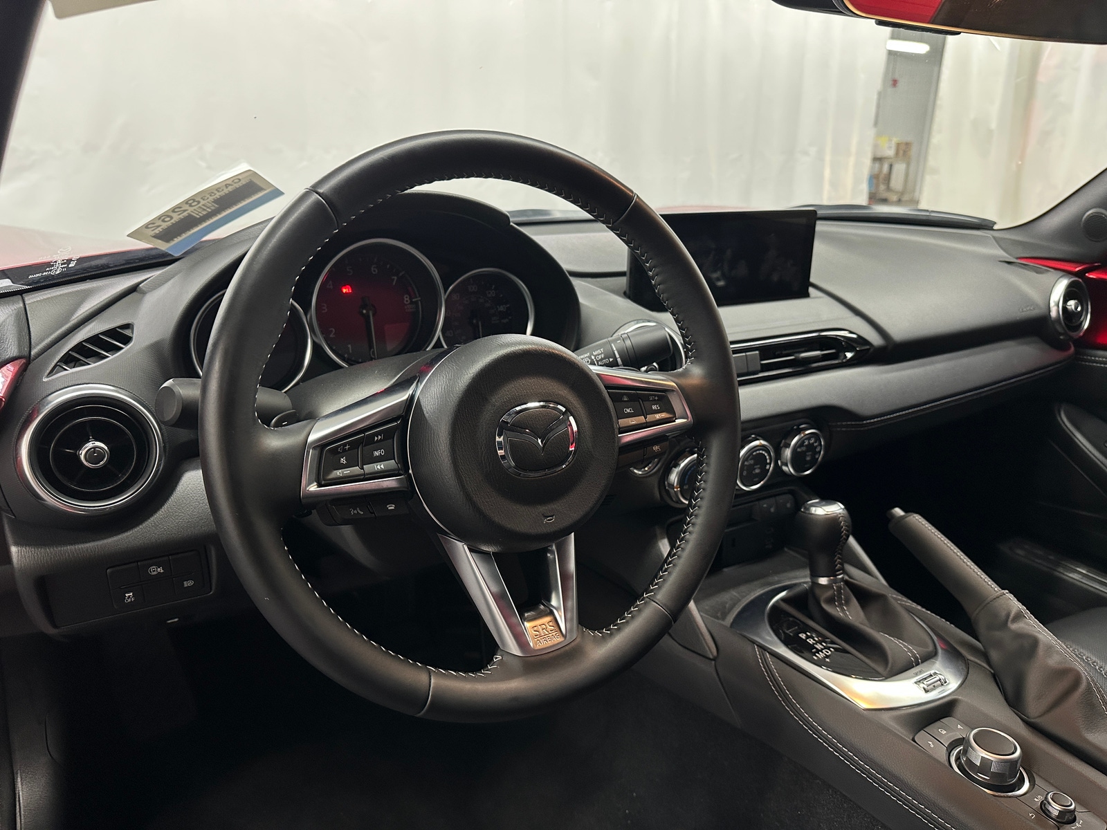 Thumbnail: 2024 Mazda MX-5 Miata - 2