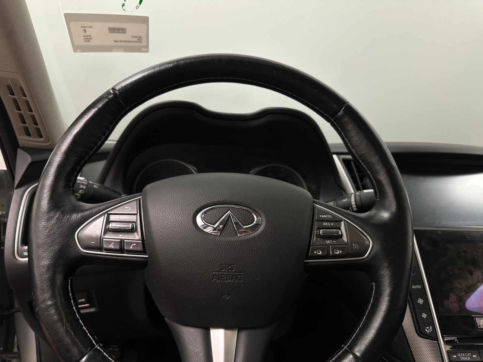 Thumbnail: 2014 INFINITI Q50 - 4
