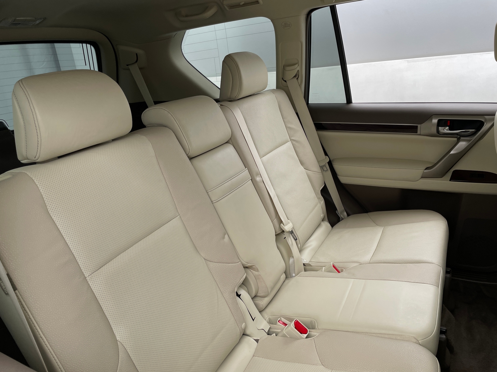 Thumbnail: 2015 Lexus GX - 5