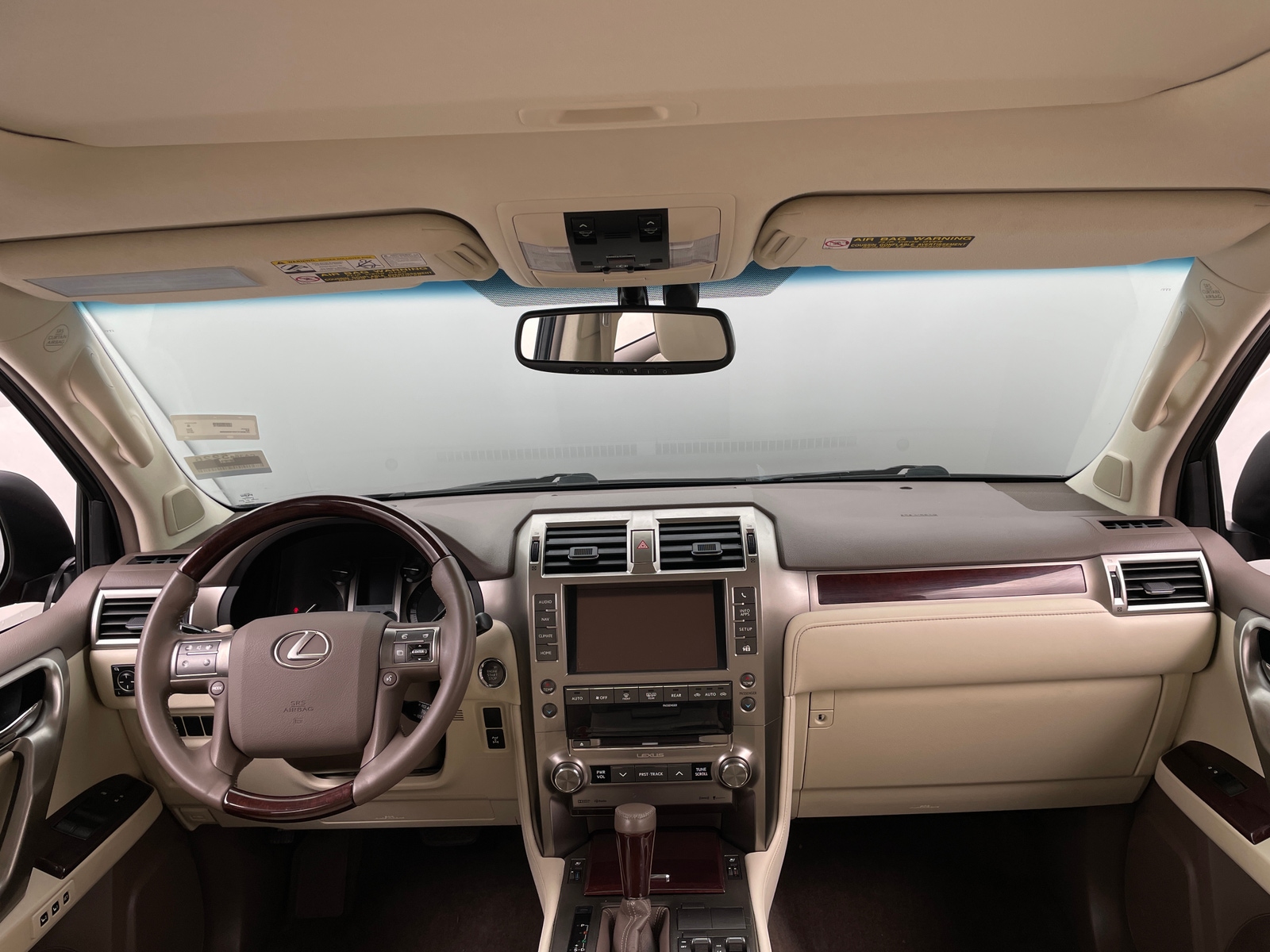 Thumbnail: 2015 Lexus GX - 2