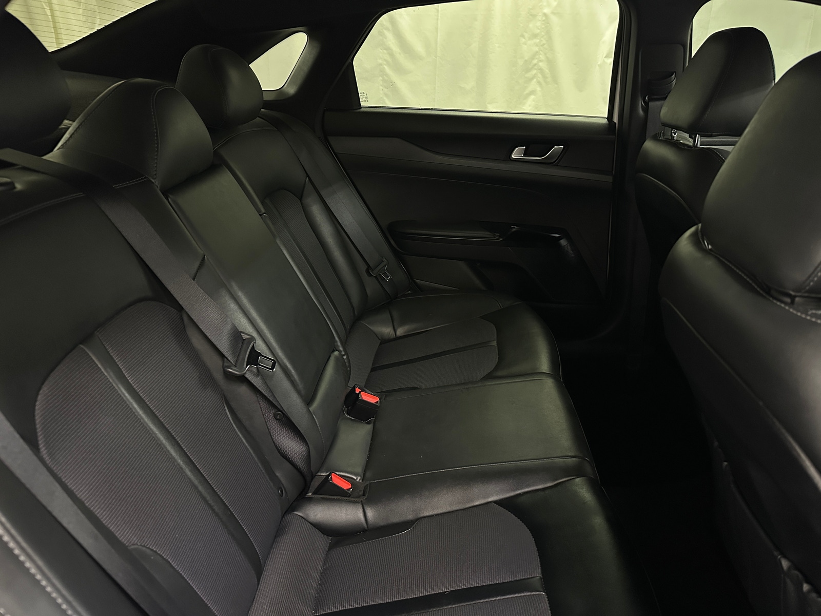 Thumbnail: 2021 Kia K5 - 6